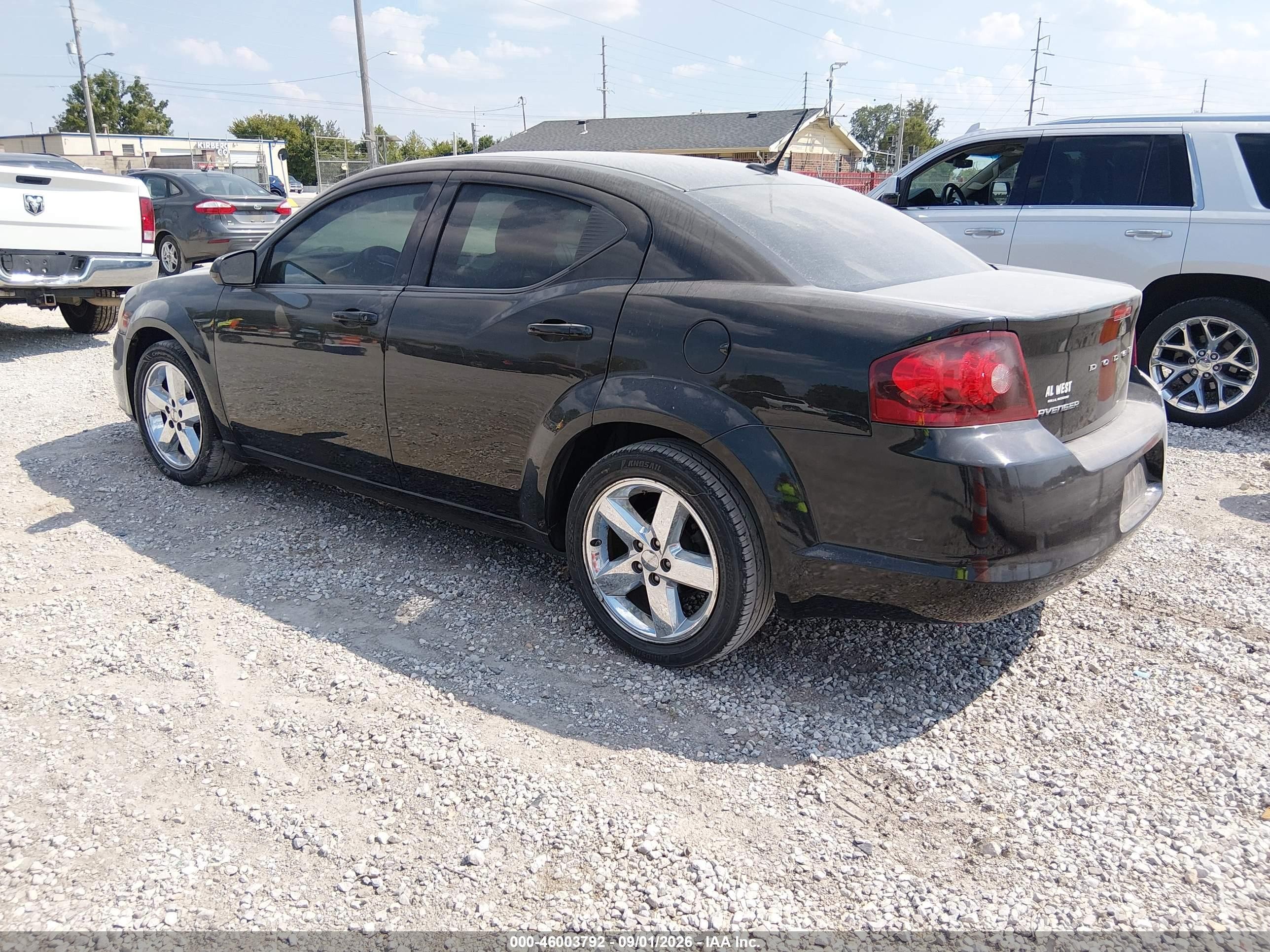 2011 Dodge Avenger Lux Black vin: 1B3BD2FB4BN544803