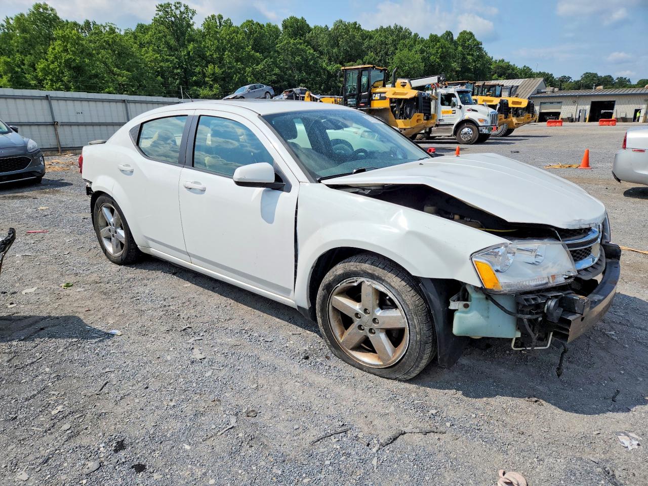 2011 Dodge Avenger White vin: 1B3BD2FG6BN578883