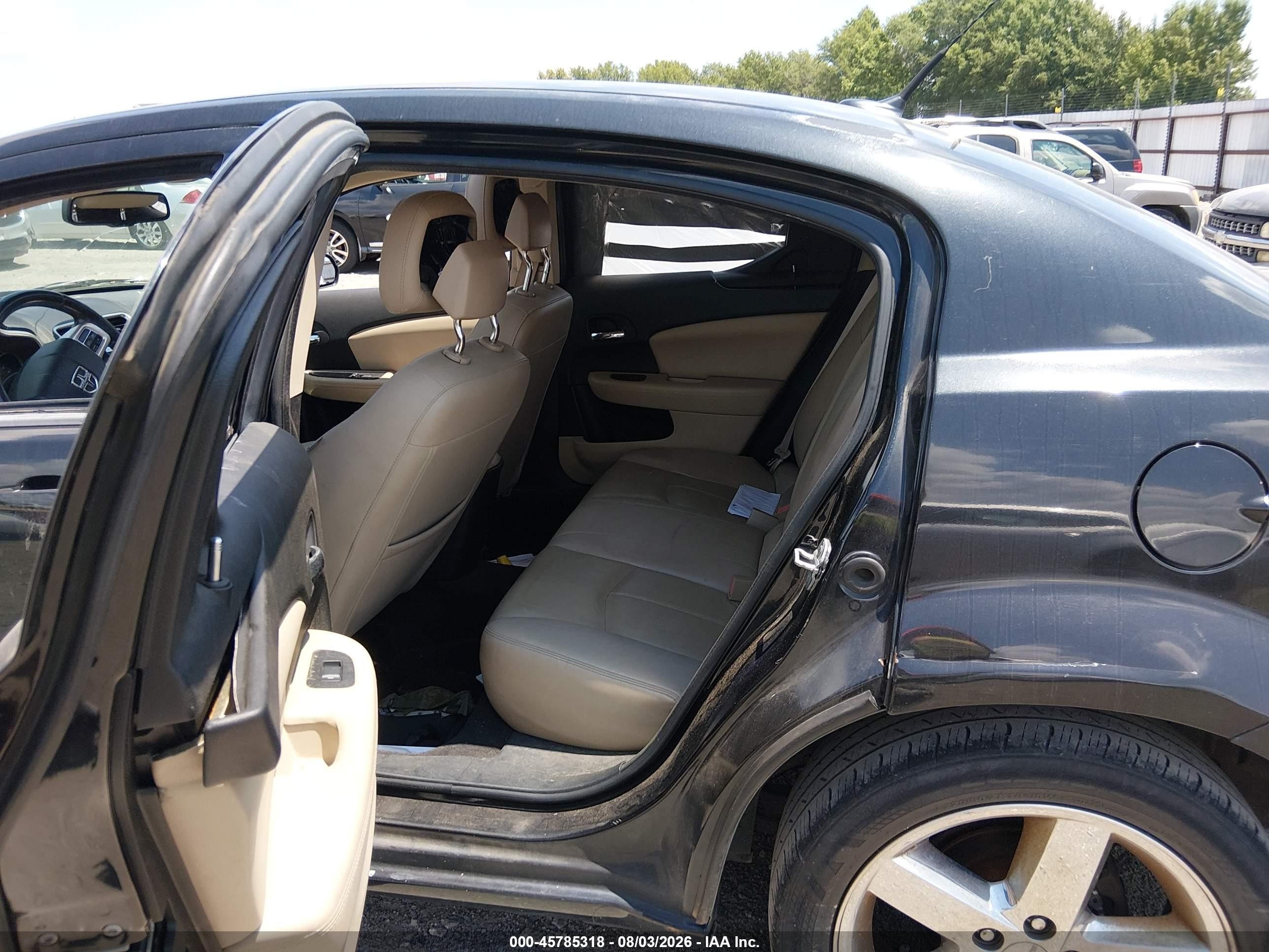 2011 Dodge Avenger Lux Black vin: 1B3BD2FG8BN506504