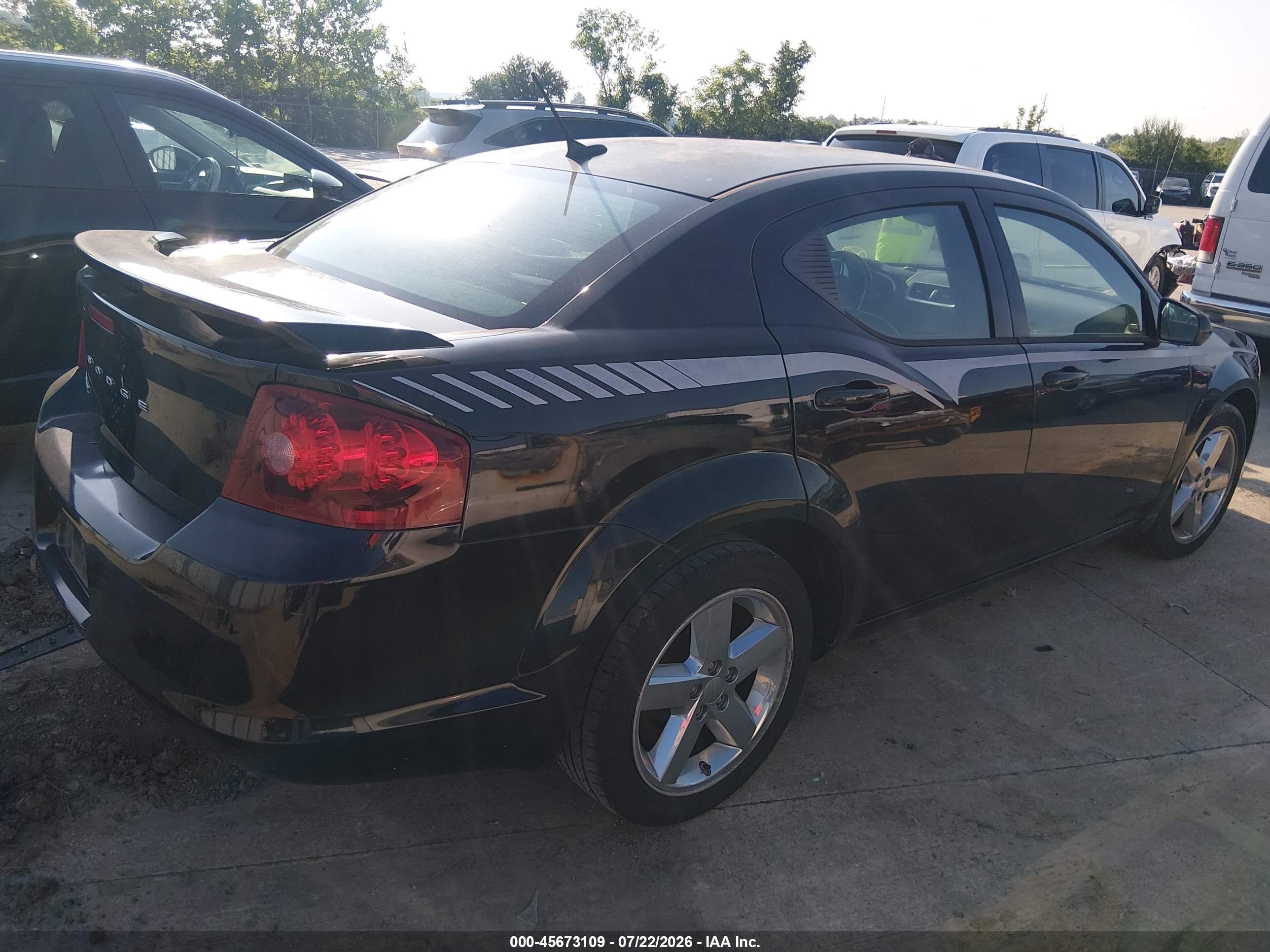 2011 Dodge Avenger Lux Black vin: 1B3BD2FG8BN574690
