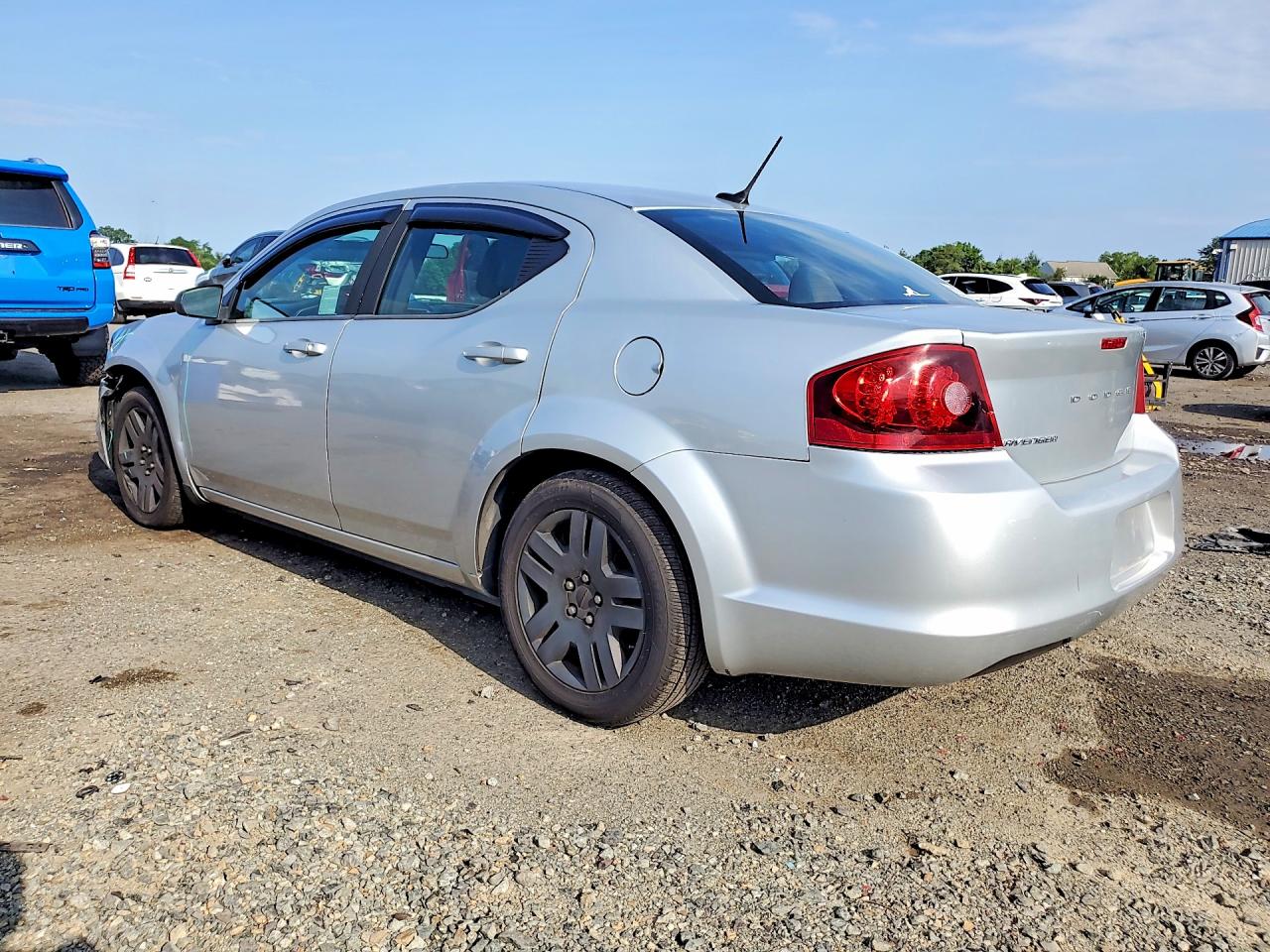 2011 Dodge Avenger Express Silver vin: 1B3BD4FB1BN624975
