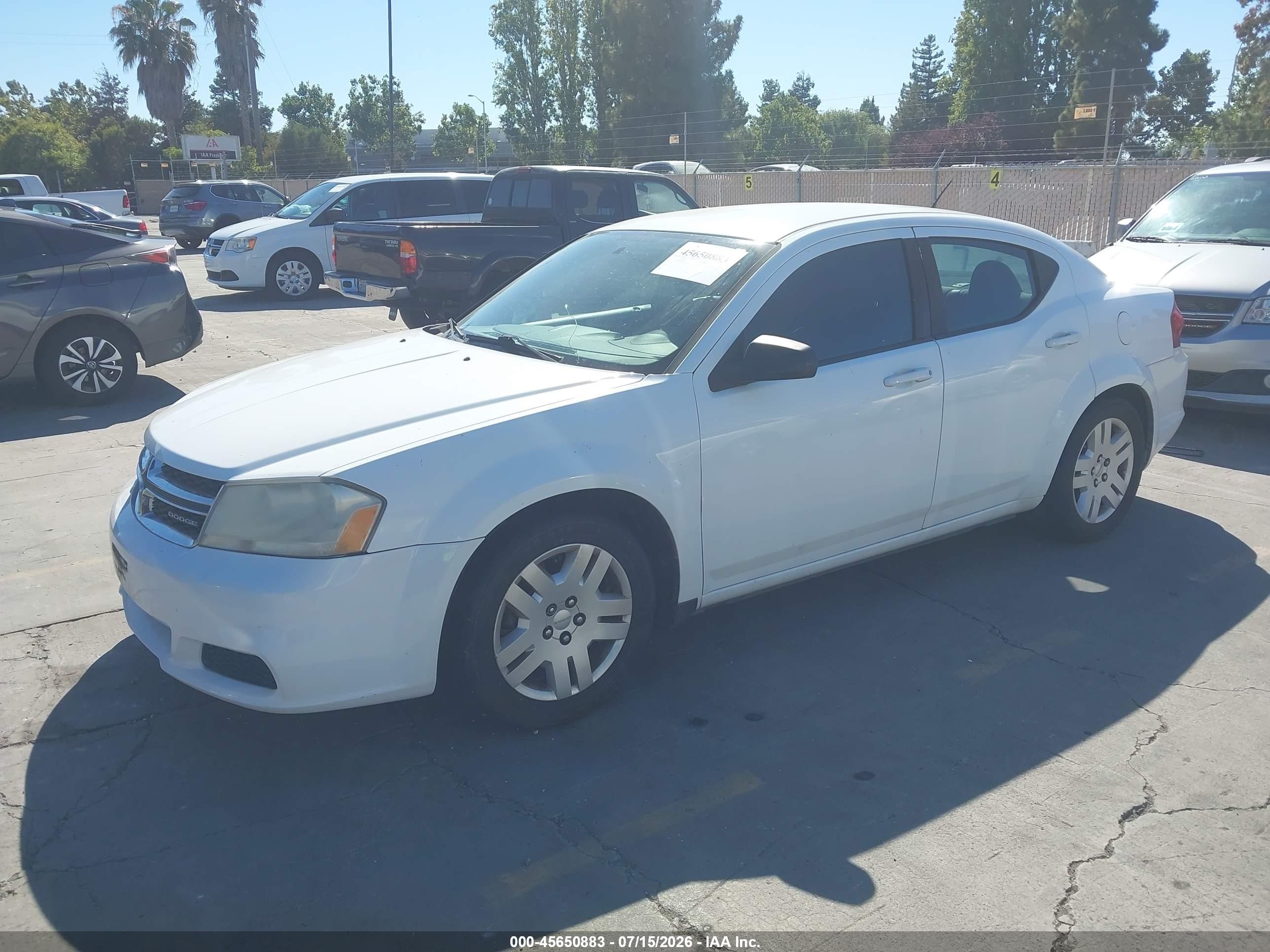 2011 Dodge Avenger Express White vin: 1B3BD4FB6BN608612