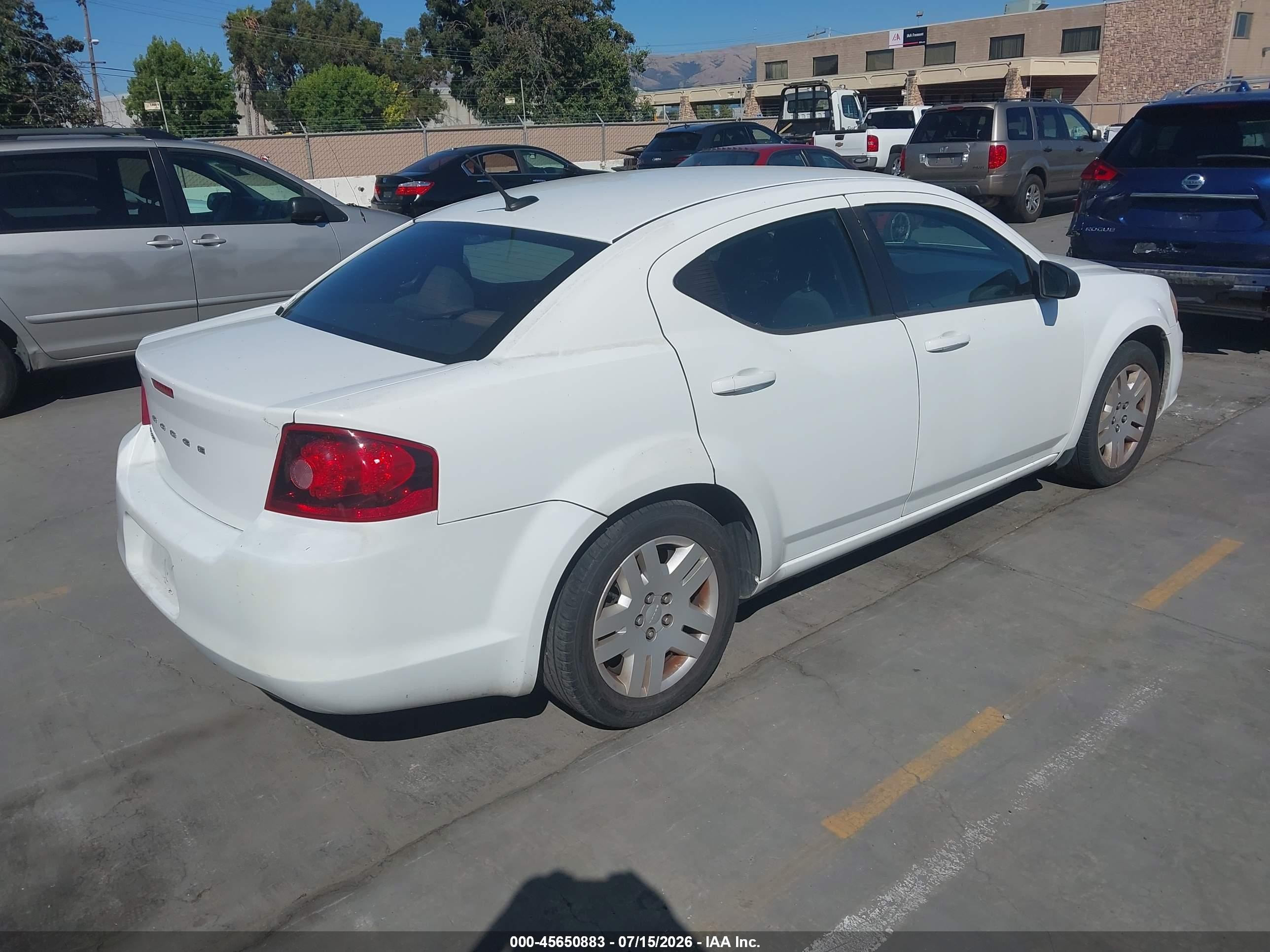 2011 Dodge Avenger Express White vin: 1B3BD4FB6BN608612