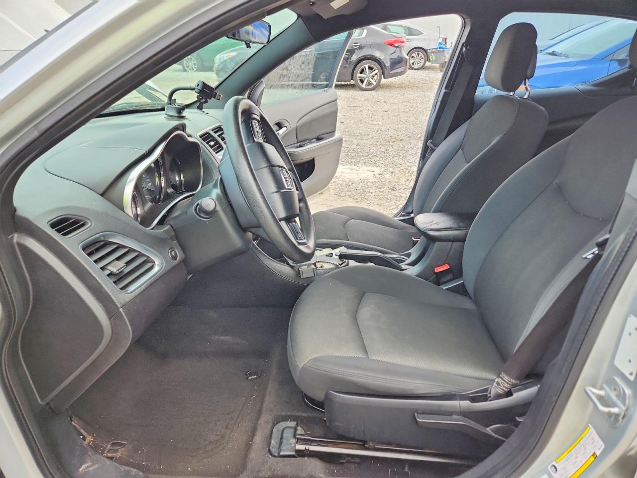2011 Dodge Avenger Express Silver vin: 1B3BD4FBXBN624828