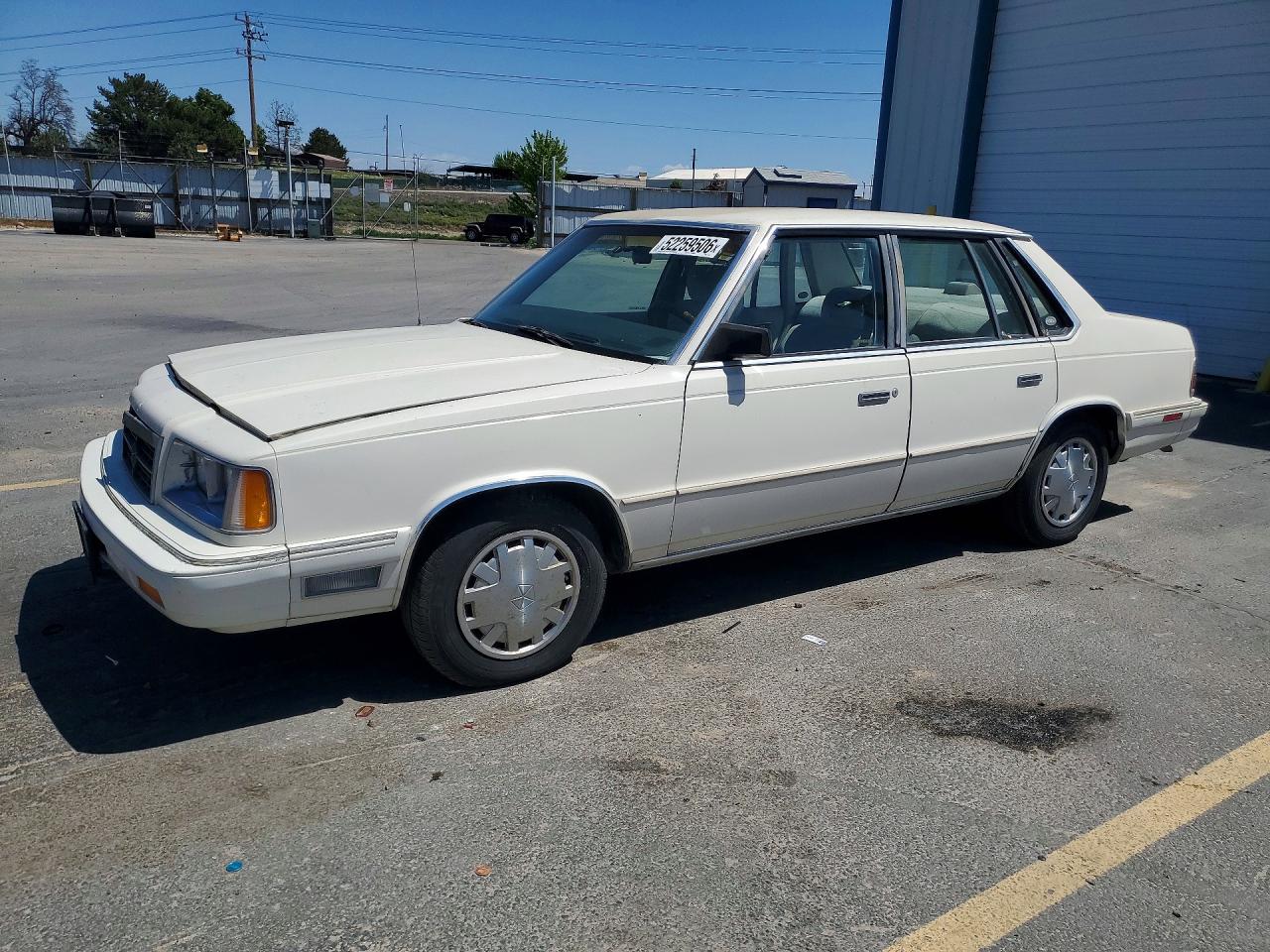 1986 Dodge 600 Se White vin: 1B3BE46K8GC264975