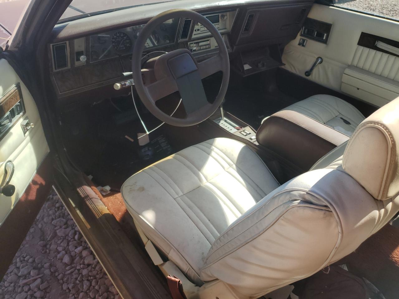 1986 Dodge 600 Maroon vin: 1B3BV55D5GG235791