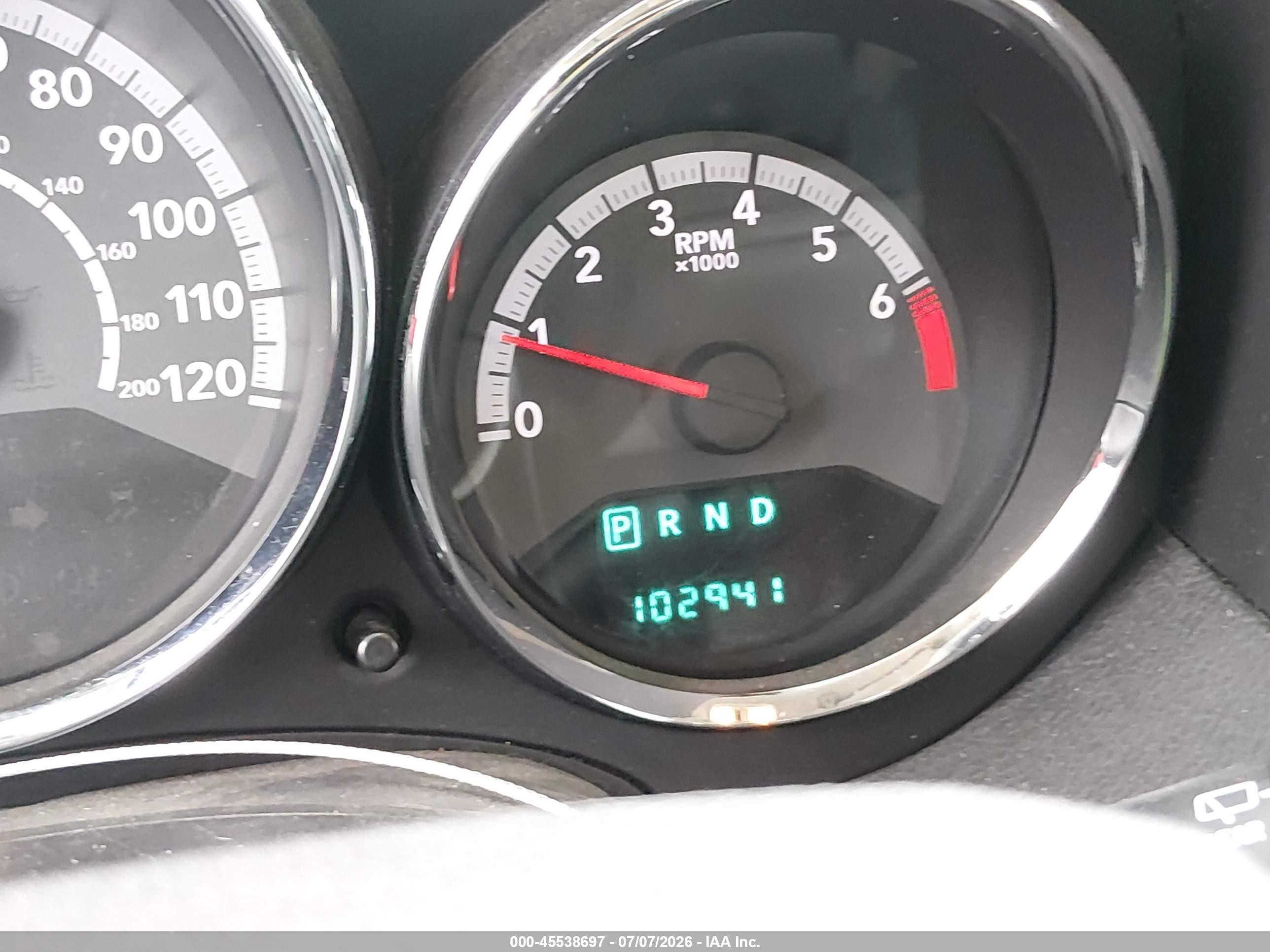 2011 Dodge Caliber Mainstreet Silver vin: 1B3CB3HA0BD182558