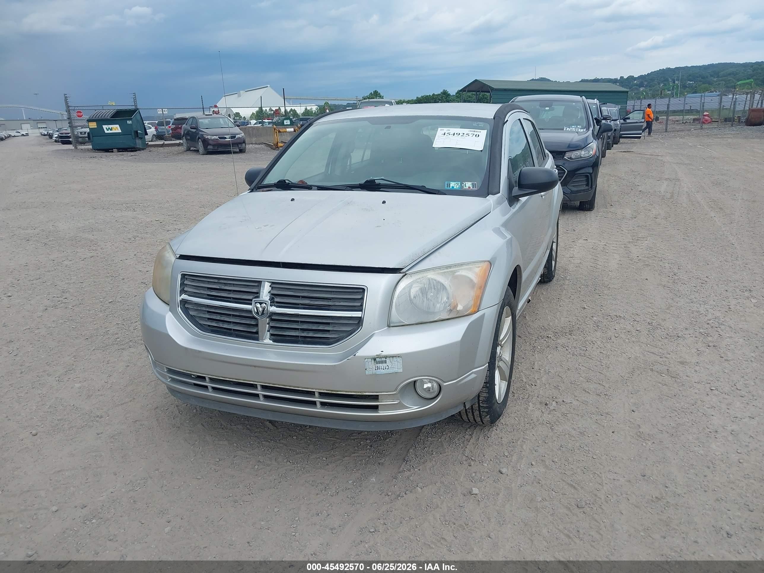 2011 Dodge Caliber Mainstreet Серебряный vin: 1B3CB3HA0BD261969