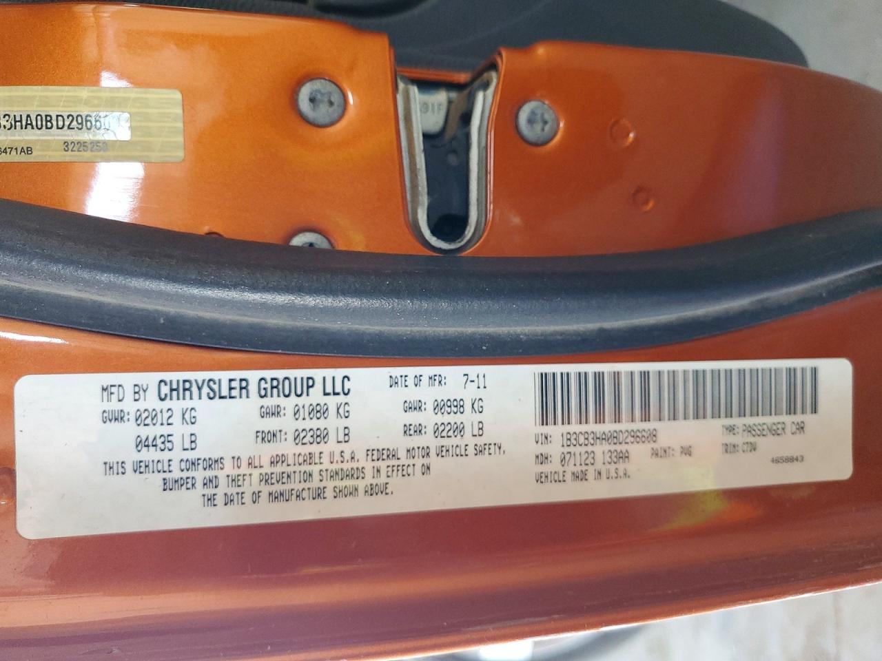 2011 Dodge Caliber Mainstreet Orange vin: 1B3CB3HA0BD296608
