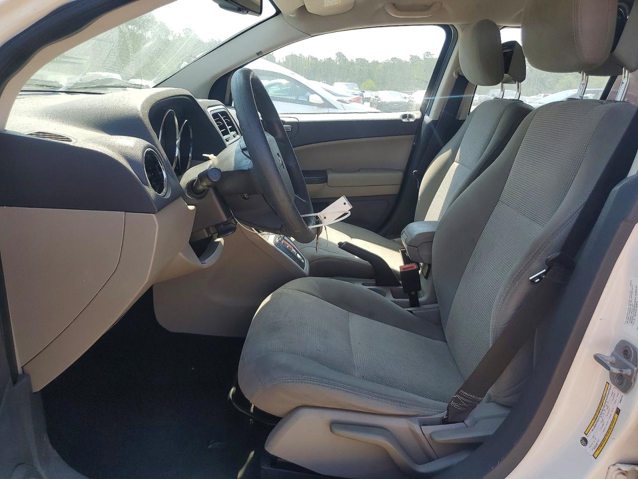 2010 Dodge Caliber Mainstreet White vin: 1B3CB3HA1AD604464
