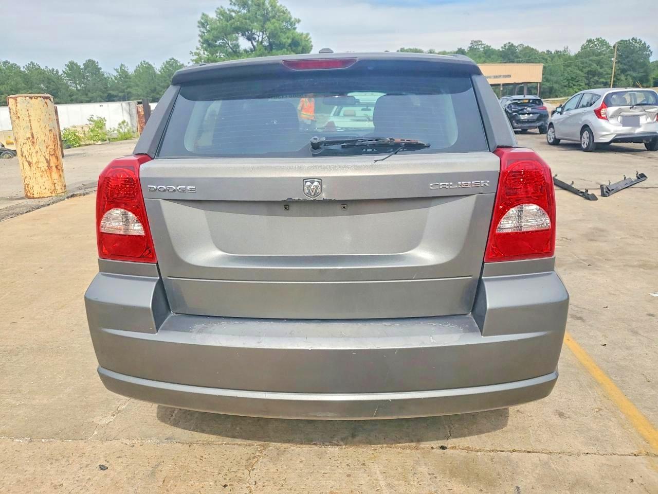 2011 Dodge Caliber Mainstreet Gray vin: 1B3CB3HA1BD221142