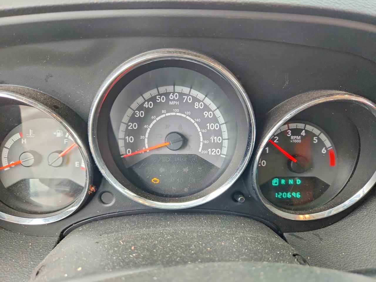 2011 Dodge Caliber Mainstreet White vin: 1B3CB3HA1BD242458