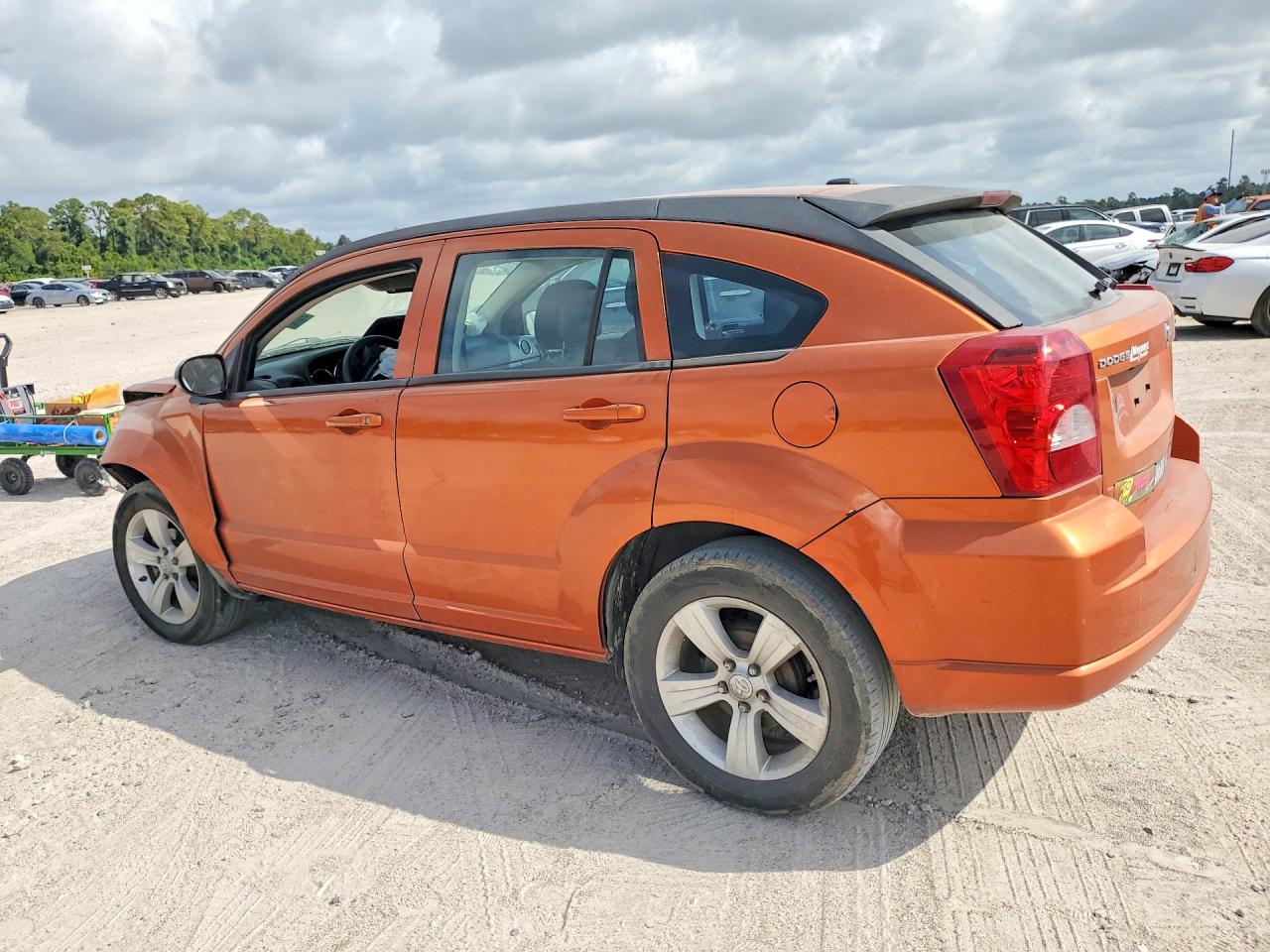 2011 Dodge Caliber Mainstreet Orange vin: 1B3CB3HA2BD262556