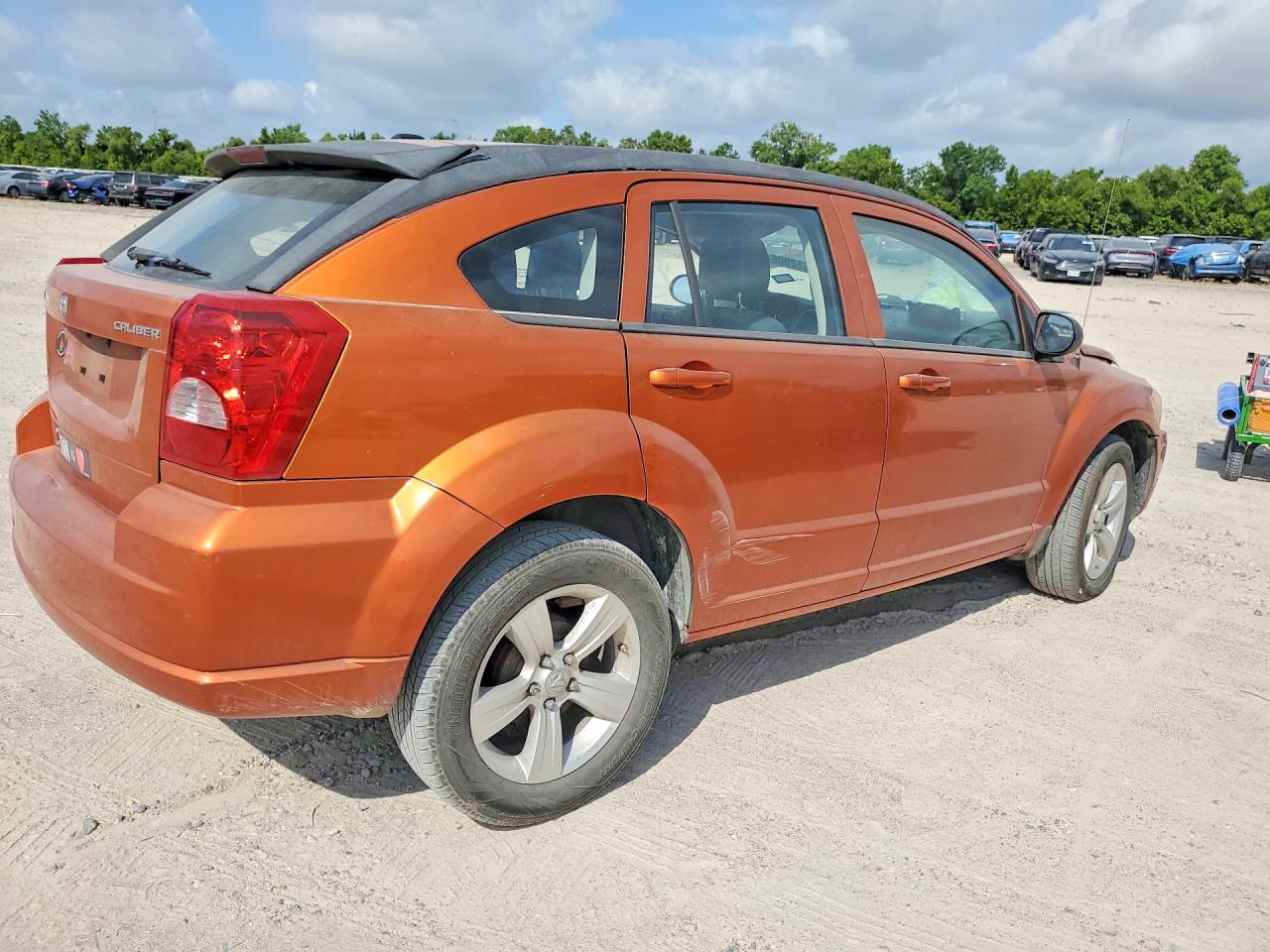 2011 Dodge Caliber Mainstreet Orange vin: 1B3CB3HA2BD262556
