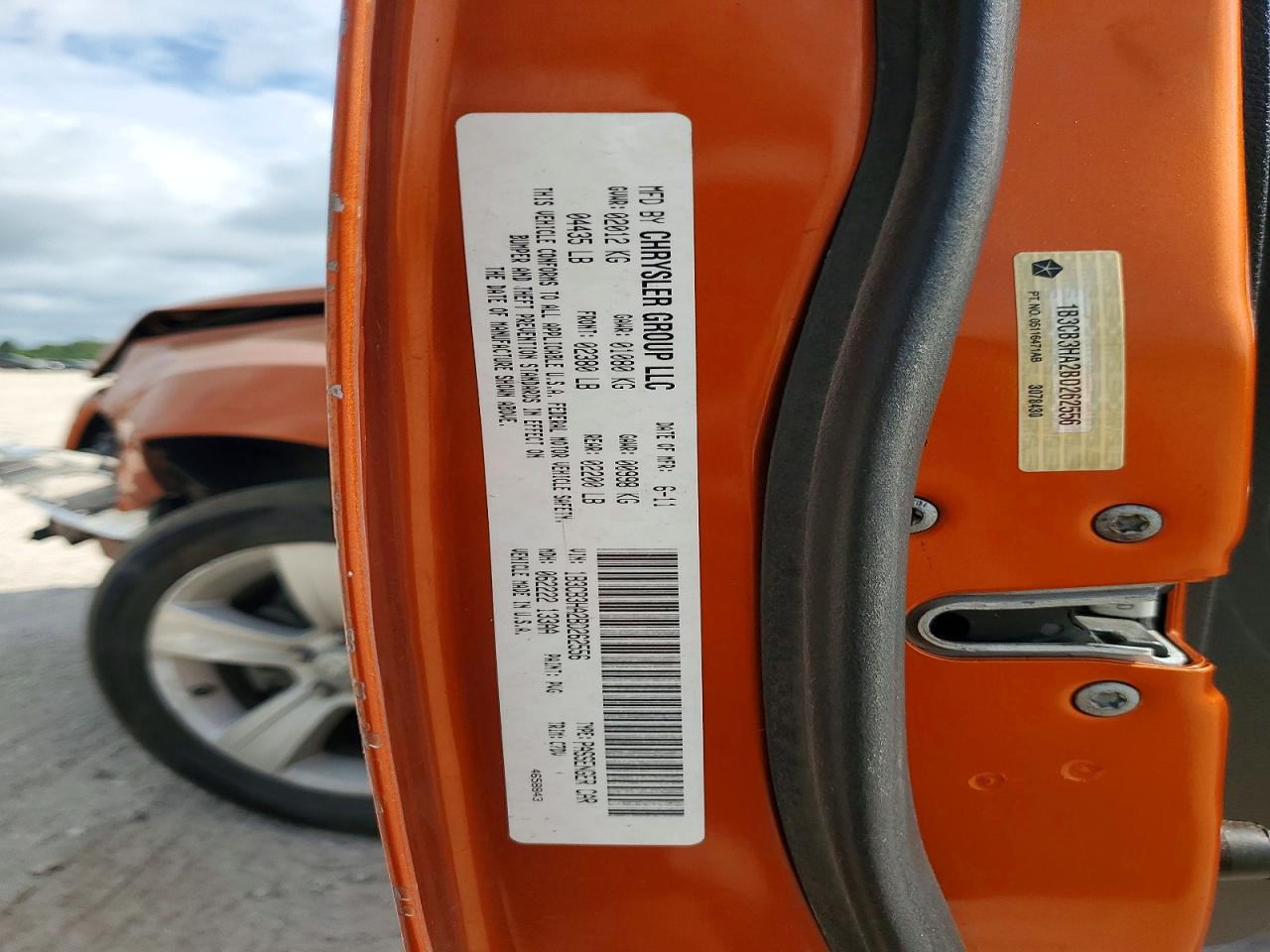 2011 Dodge Caliber Mainstreet Orange vin: 1B3CB3HA2BD262556