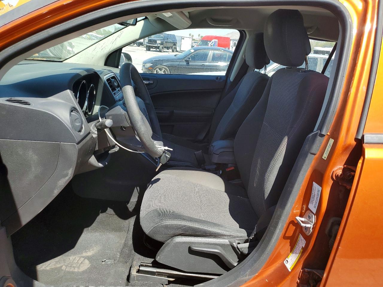 2011 Dodge Caliber Mainstreet Orange vin: 1B3CB3HA2BD294438