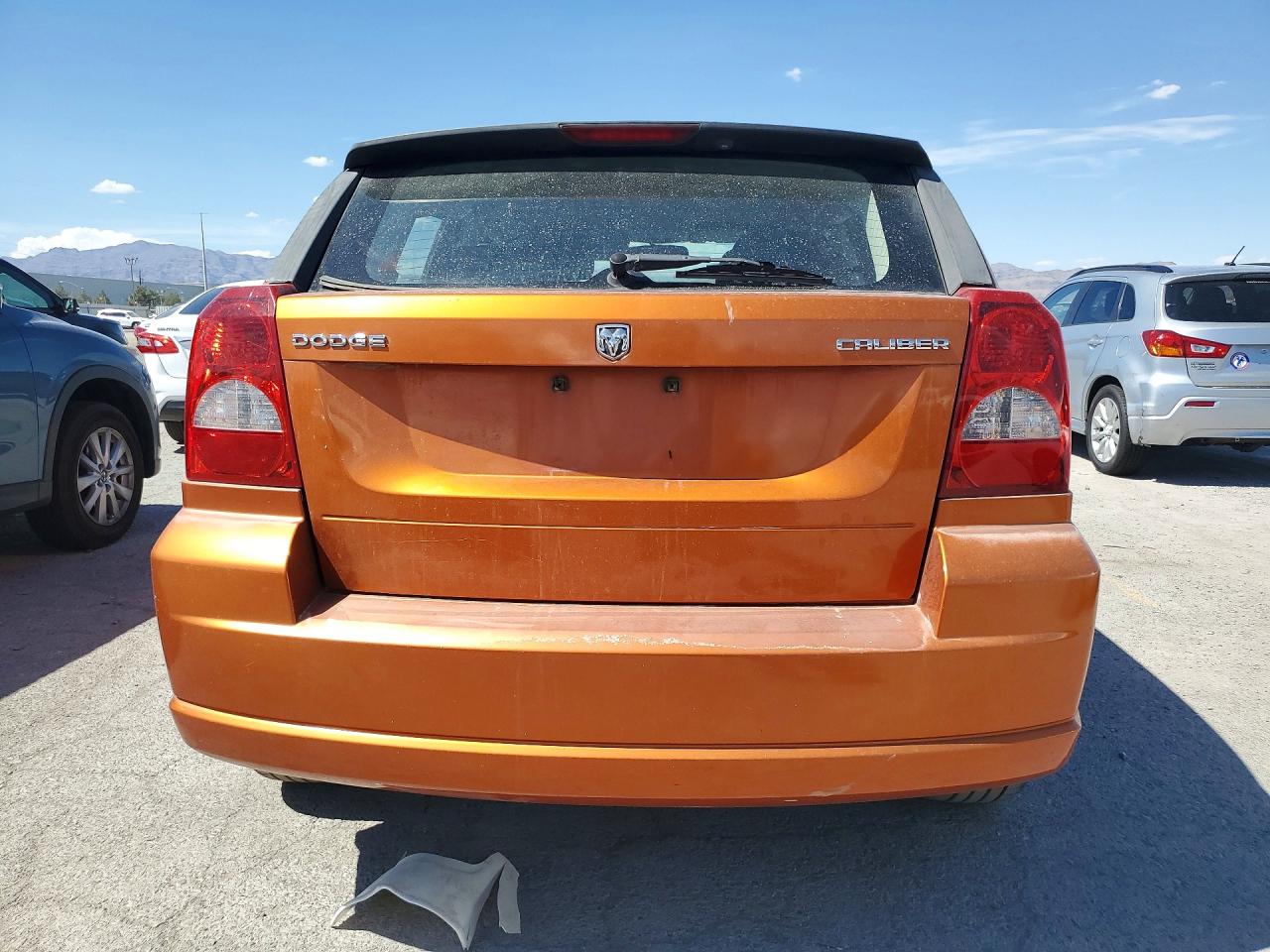 2011 Dodge Caliber Mainstreet Orange vin: 1B3CB3HA2BD294438