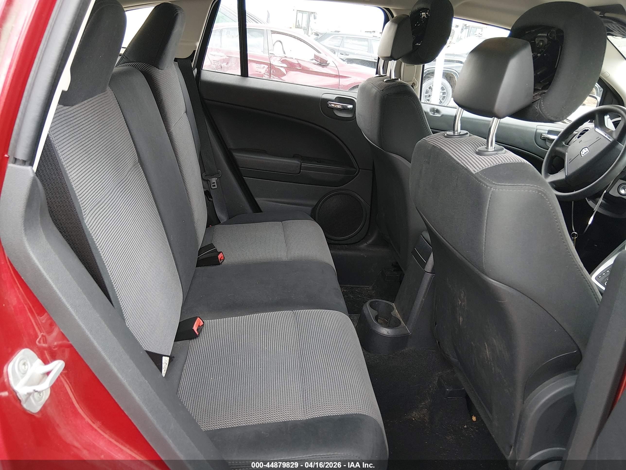 2010 Dodge Caliber Mainstreet Красный vin: 1B3CB3HA3AD638986