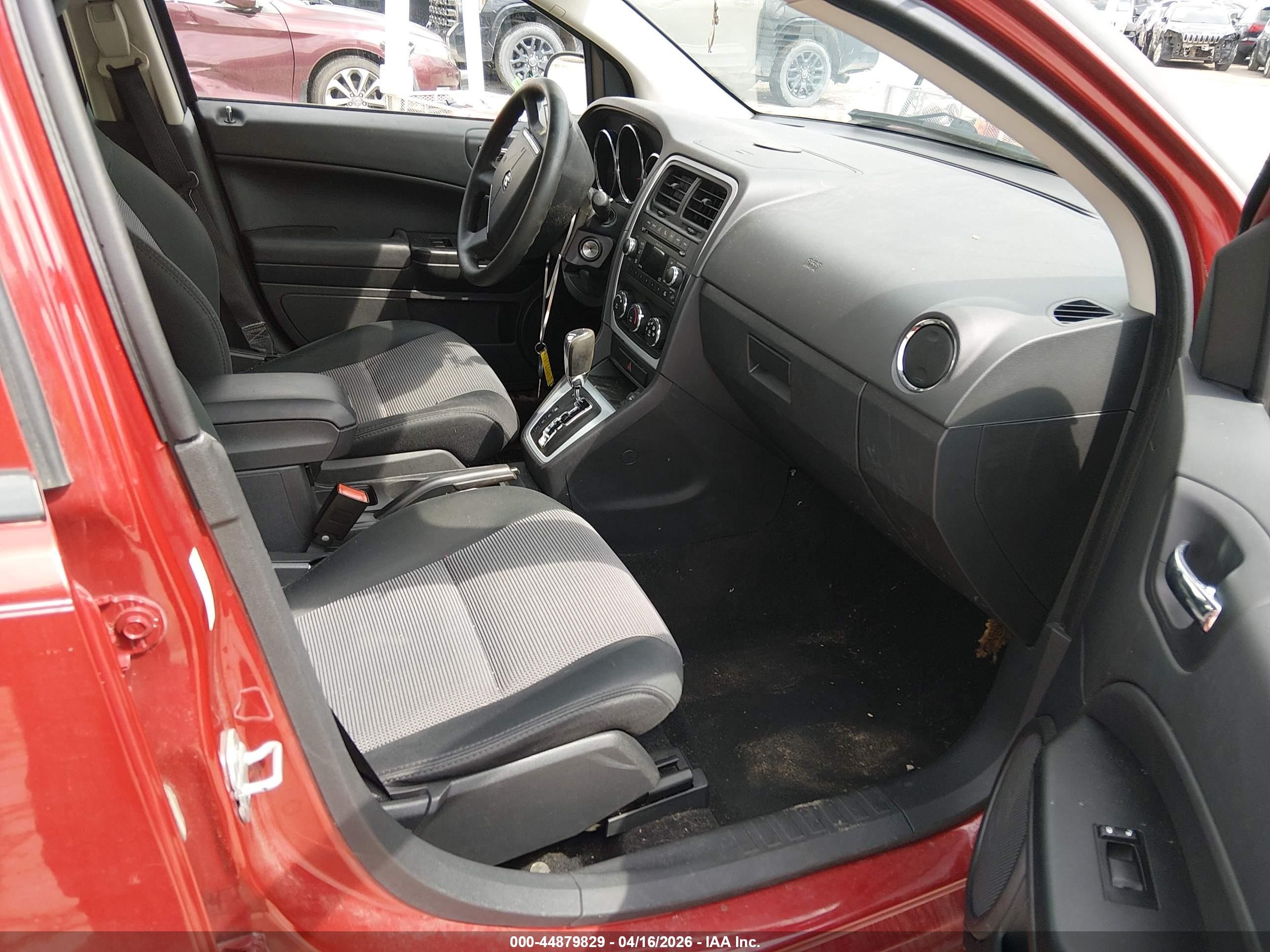 2010 Dodge Caliber Mainstreet Красный vin: 1B3CB3HA3AD638986