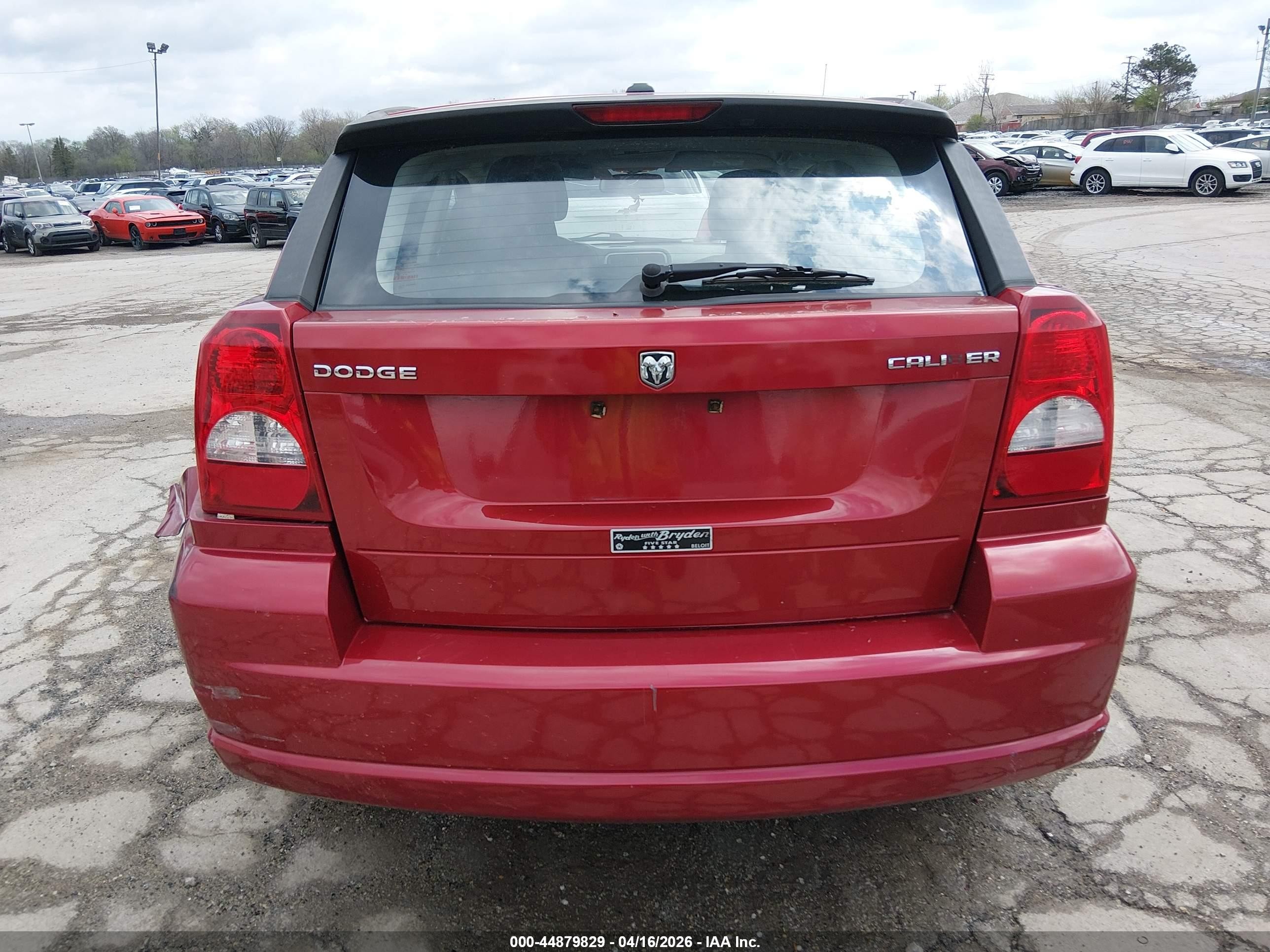 2010 Dodge Caliber Mainstreet Красный vin: 1B3CB3HA3AD638986