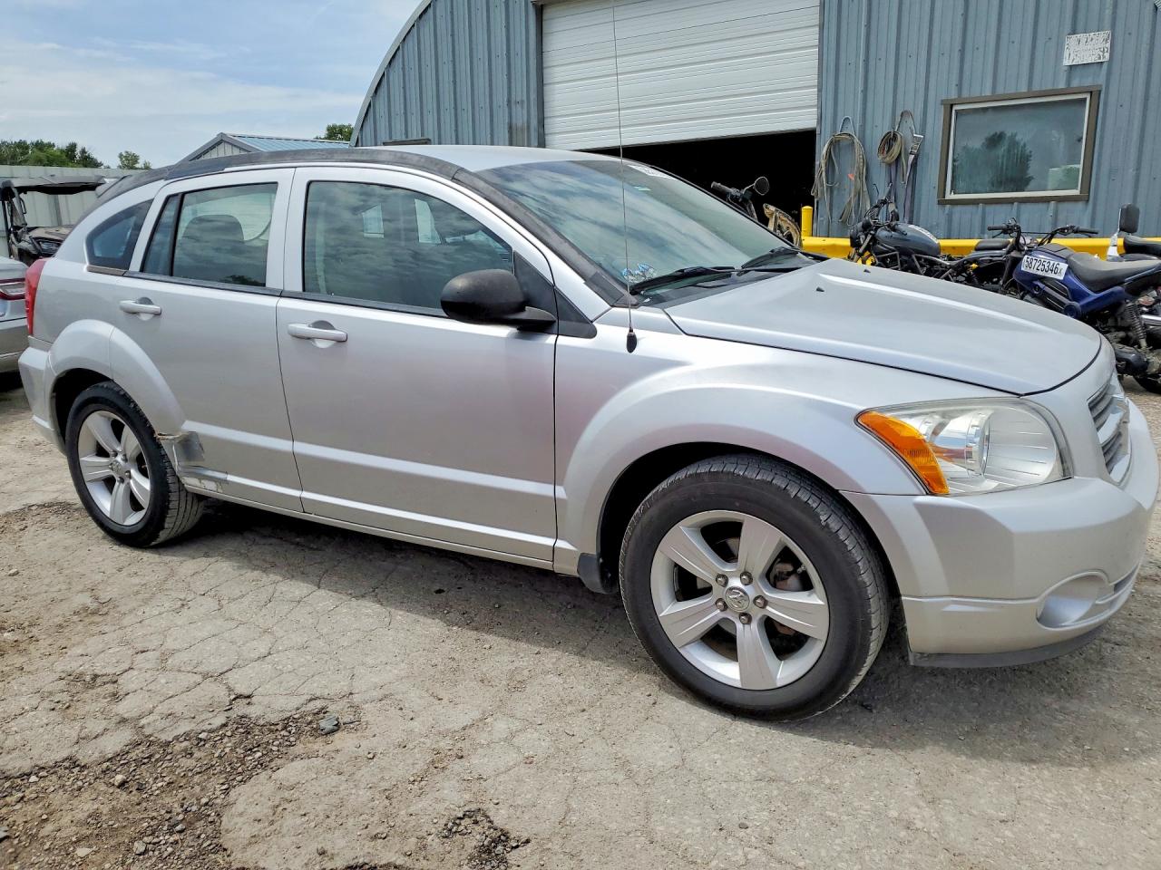 2011 Dodge Caliber Mainstreet Silver vin: 1B3CB3HA3BD221014