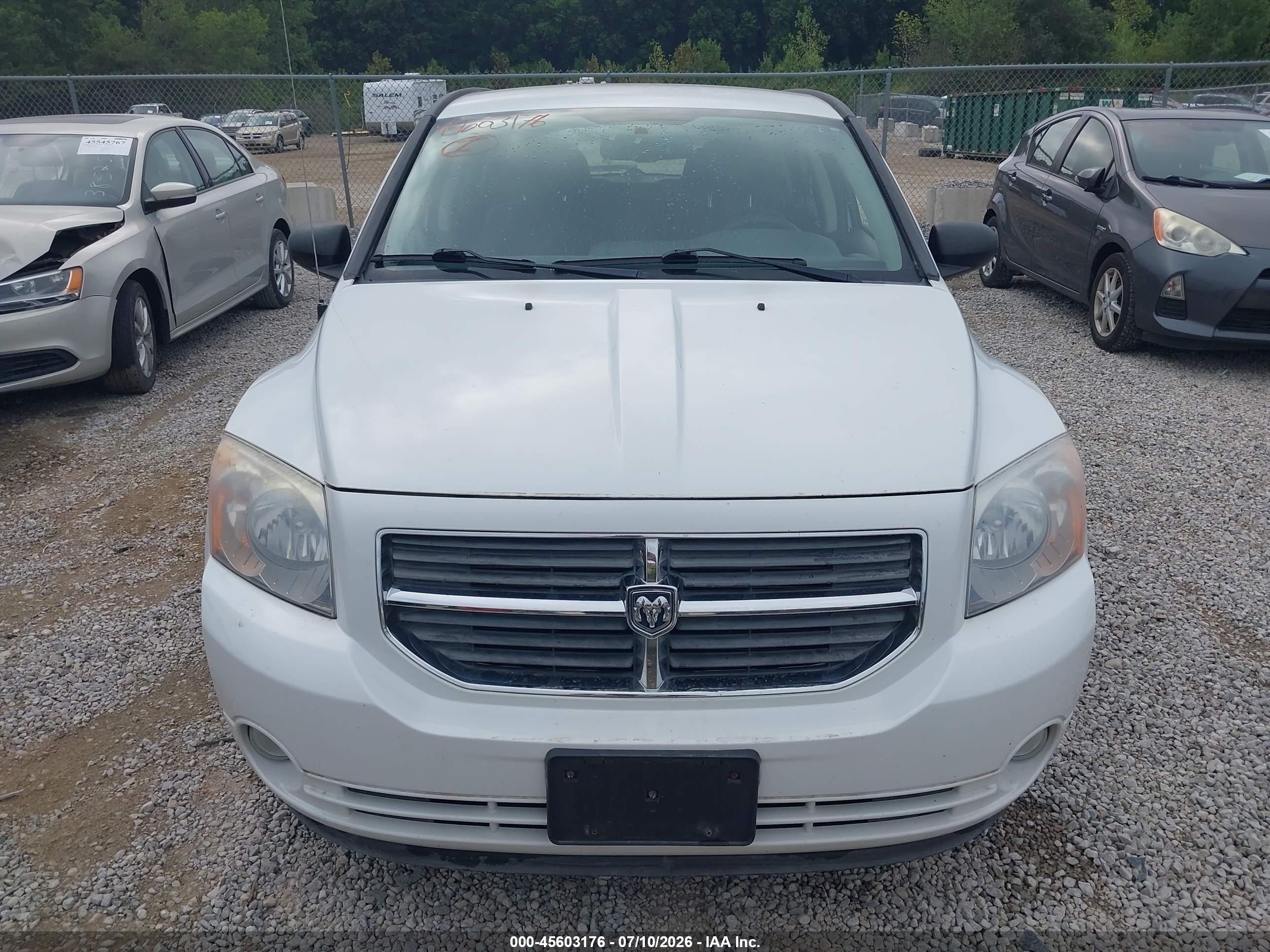 2011 Dodge Caliber Mainstreet Белый vin: 1B3CB3HA3BD237732