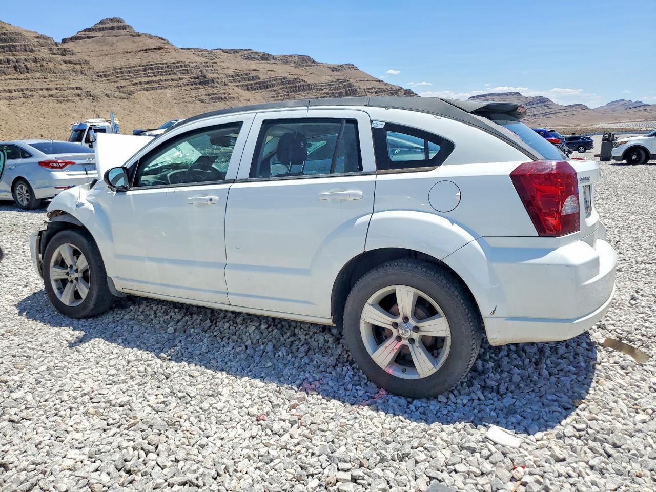 2011 Dodge Caliber Mainstreet White vin: 1B3CB3HA5BD254841