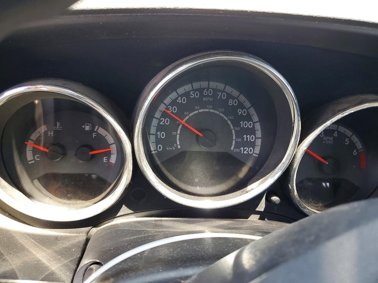 2011 Dodge Caliber Mainstreet White vin: 1B3CB3HA5BD254841