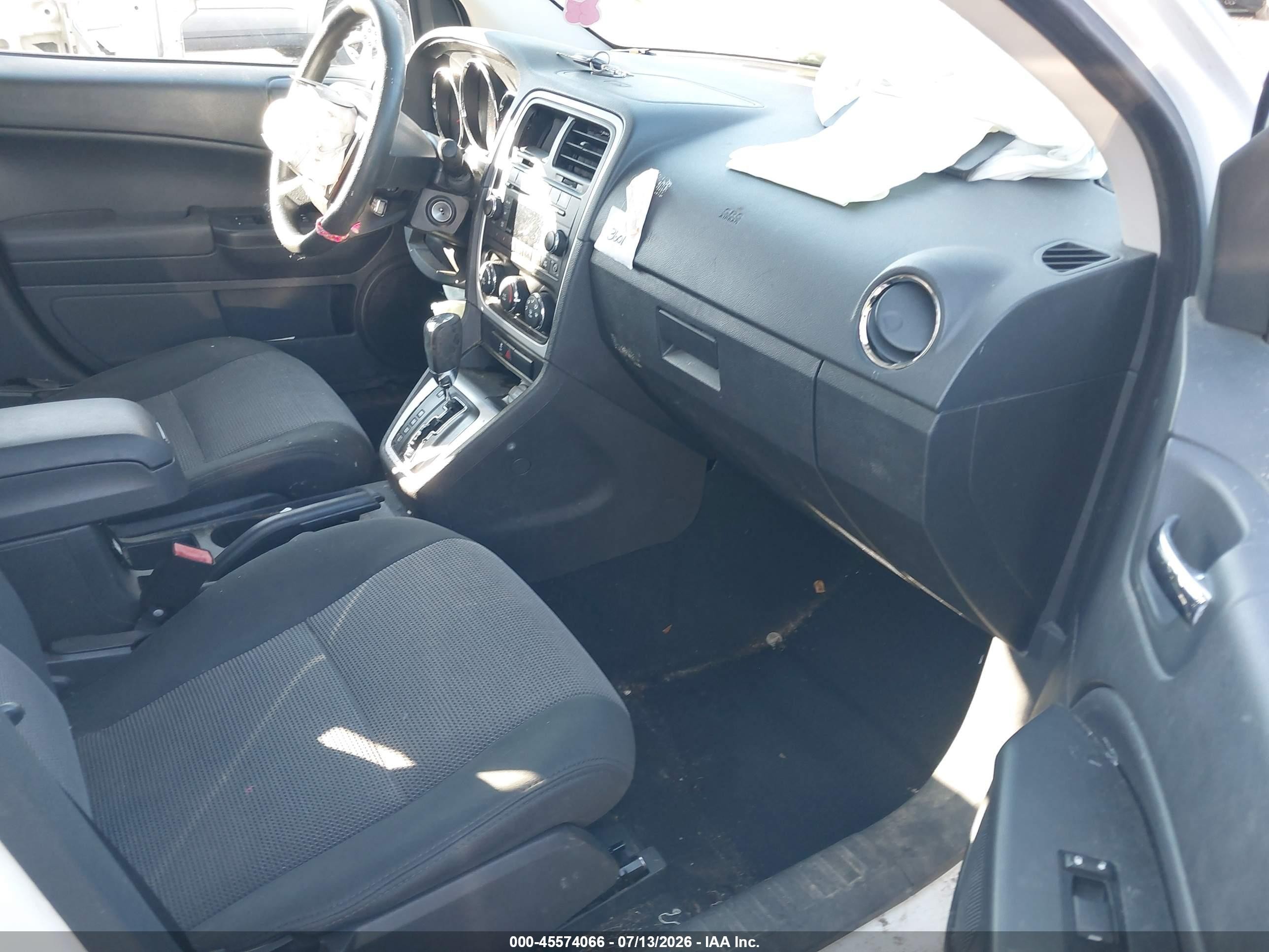 2011 Dodge Caliber Mainstreet White vin: 1B3CB3HA6BD154098