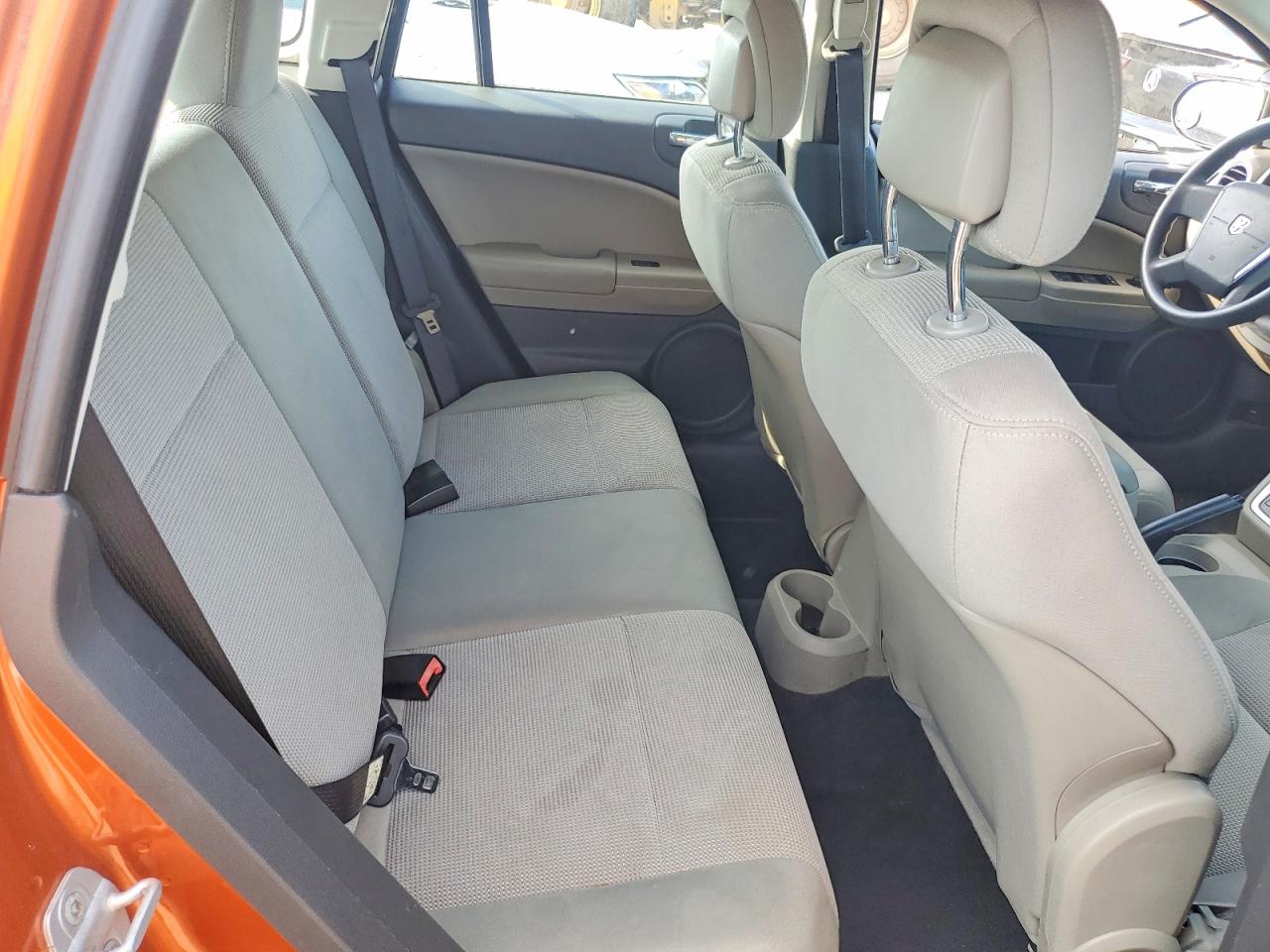 2011 Dodge Caliber Mainstreet Оранжевый vin: 1B3CB3HA8BD237645