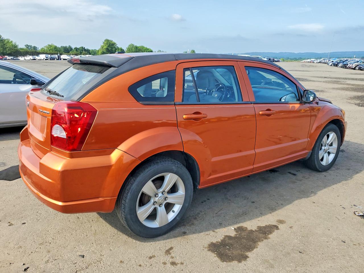 2011 Dodge Caliber Mainstreet Оранжевый vin: 1B3CB3HA8BD237645