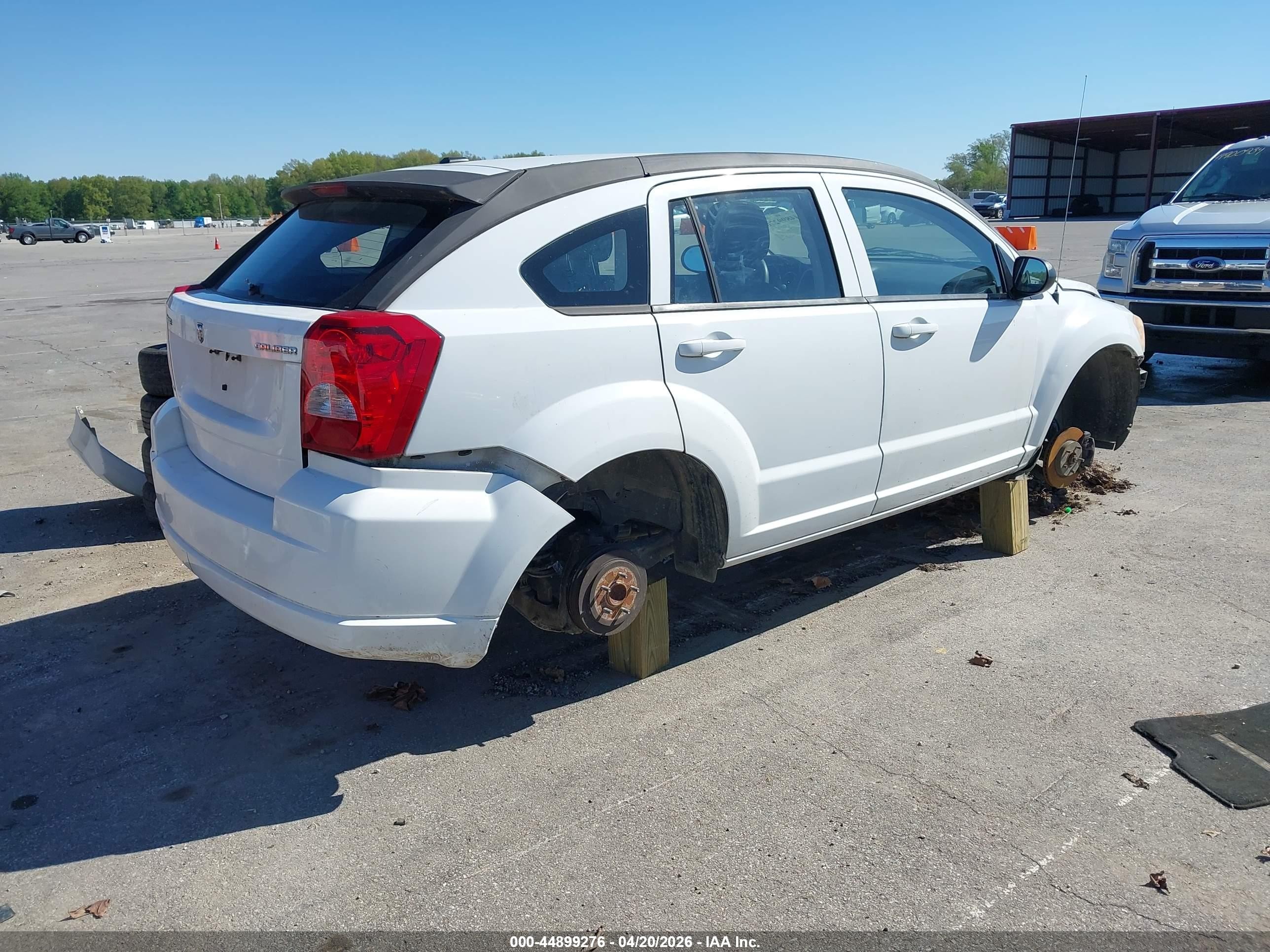 2011 Dodge Caliber Mainstreet Белый vin: 1B3CB3HA8BD269673