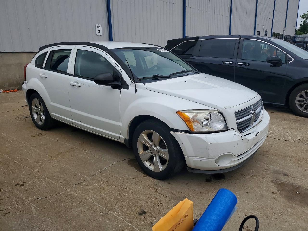 2011 Dodge Caliber Mainstreet White vin: 1B3CB3HA8BD270452