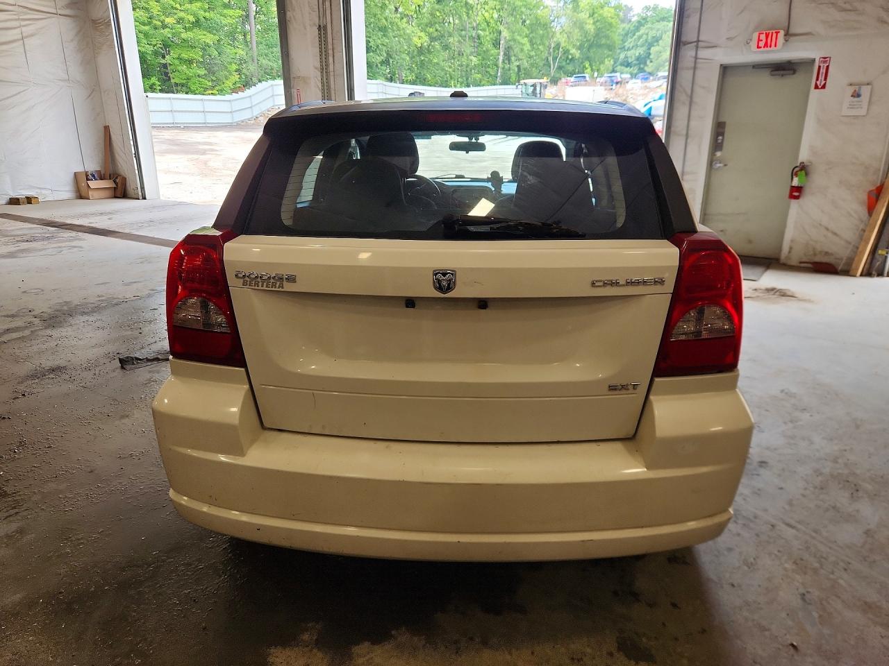 2010 Dodge Caliber Sxt White vin: 1B3CB4HA2AD534060
