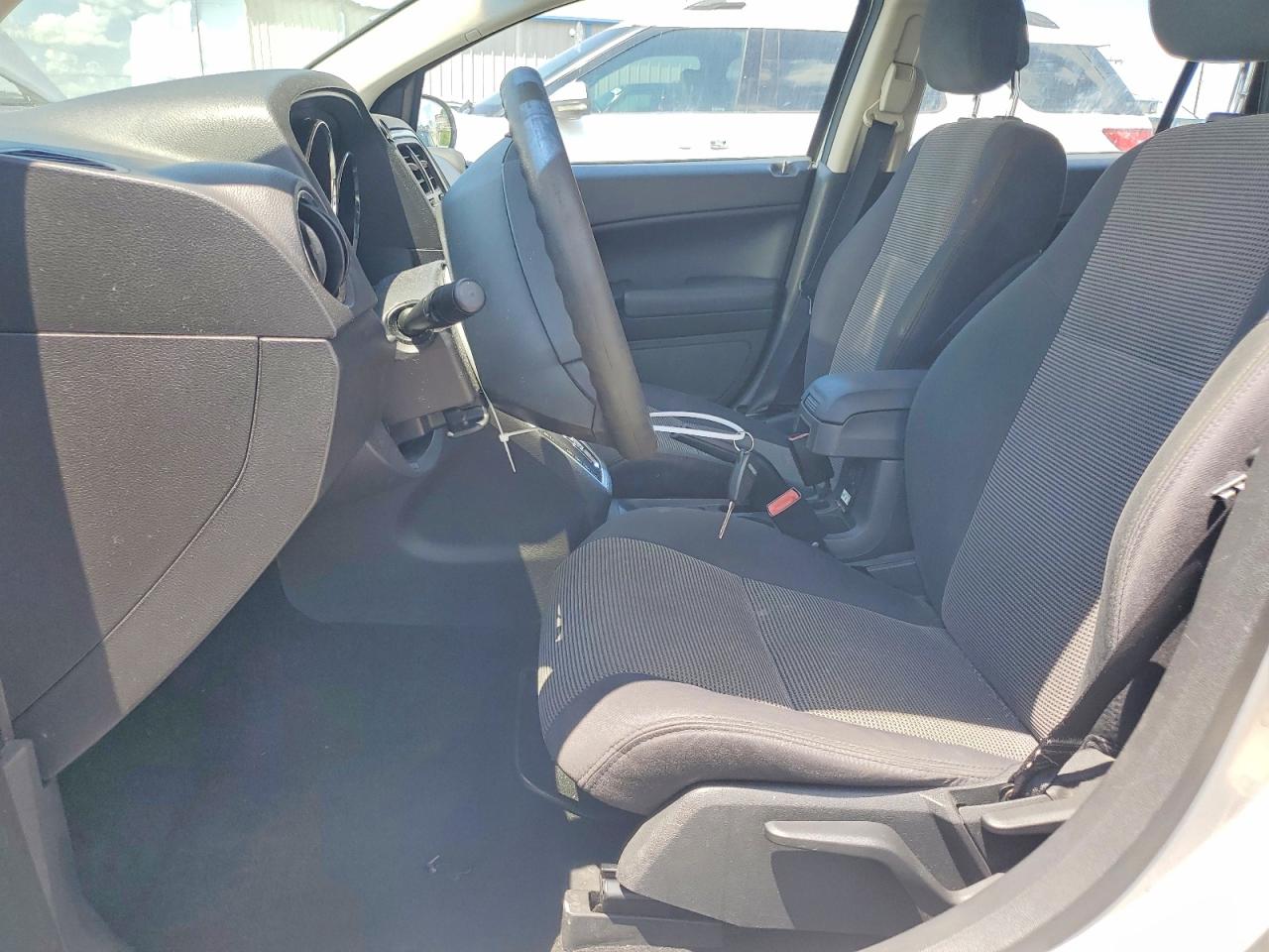 2010 Dodge Caliber Sxt Silver vin: 1B3CB4HA2AD650343