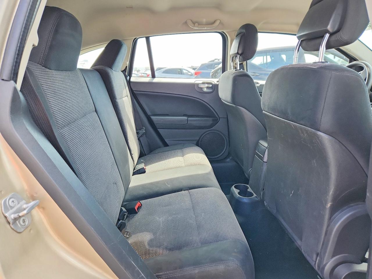 2010 Dodge Caliber Sxt Gold vin: 1B3CB4HA3AD532995