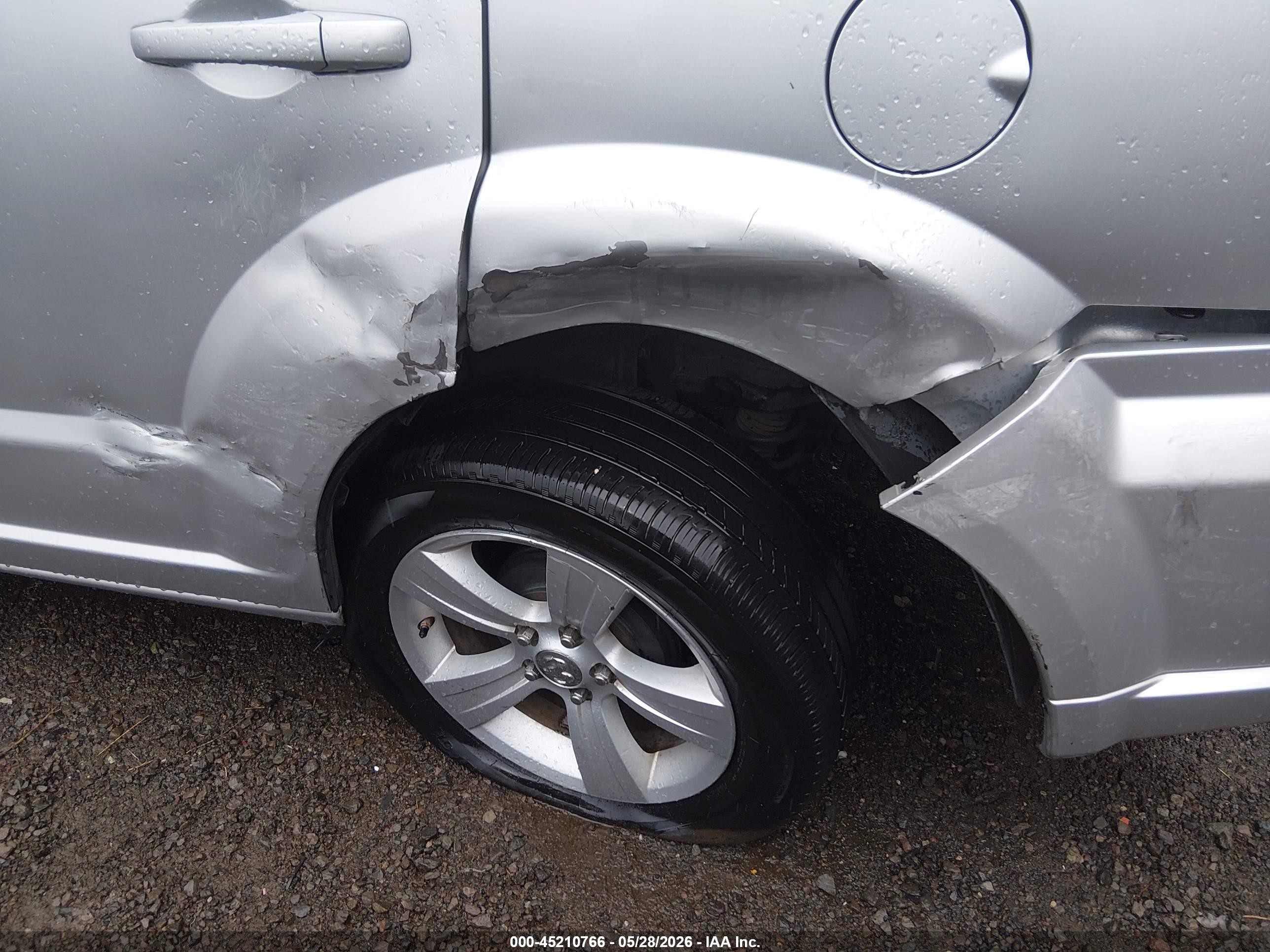 2010 Dodge Caliber Sxt Silver vin: 1B3CB4HA6AD532358