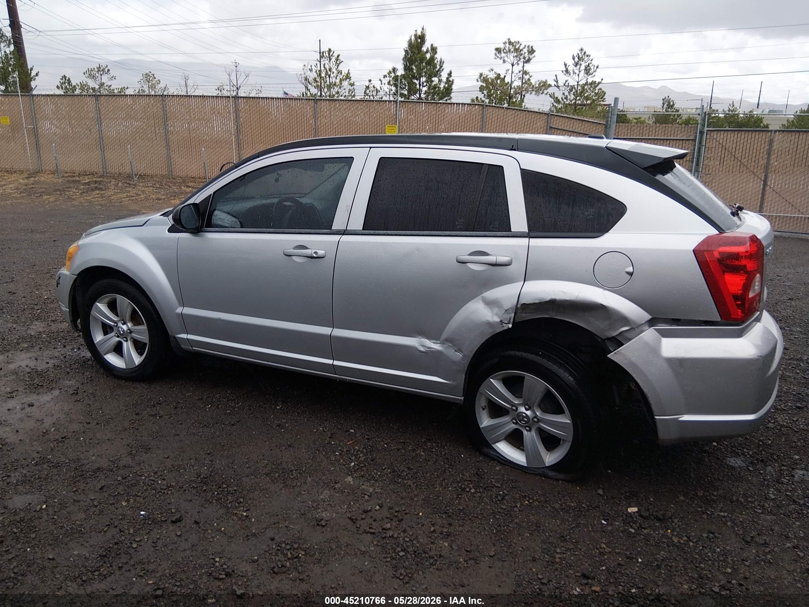 2010 Dodge Caliber Sxt Silver vin: 1B3CB4HA6AD532358