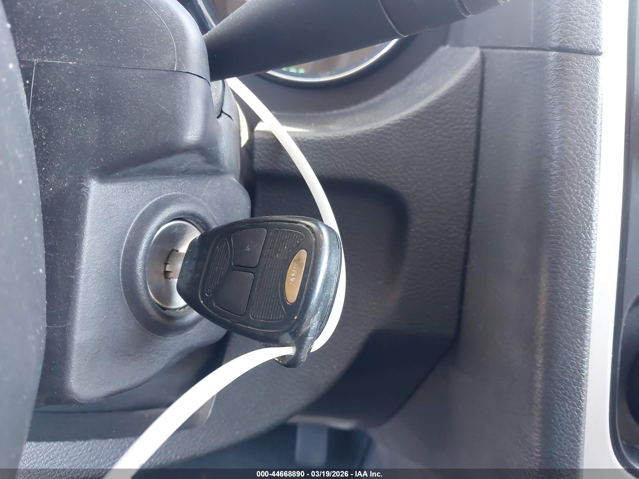 2010 Dodge Caliber Sxt Silver vin: 1B3CB4HA7AD532501