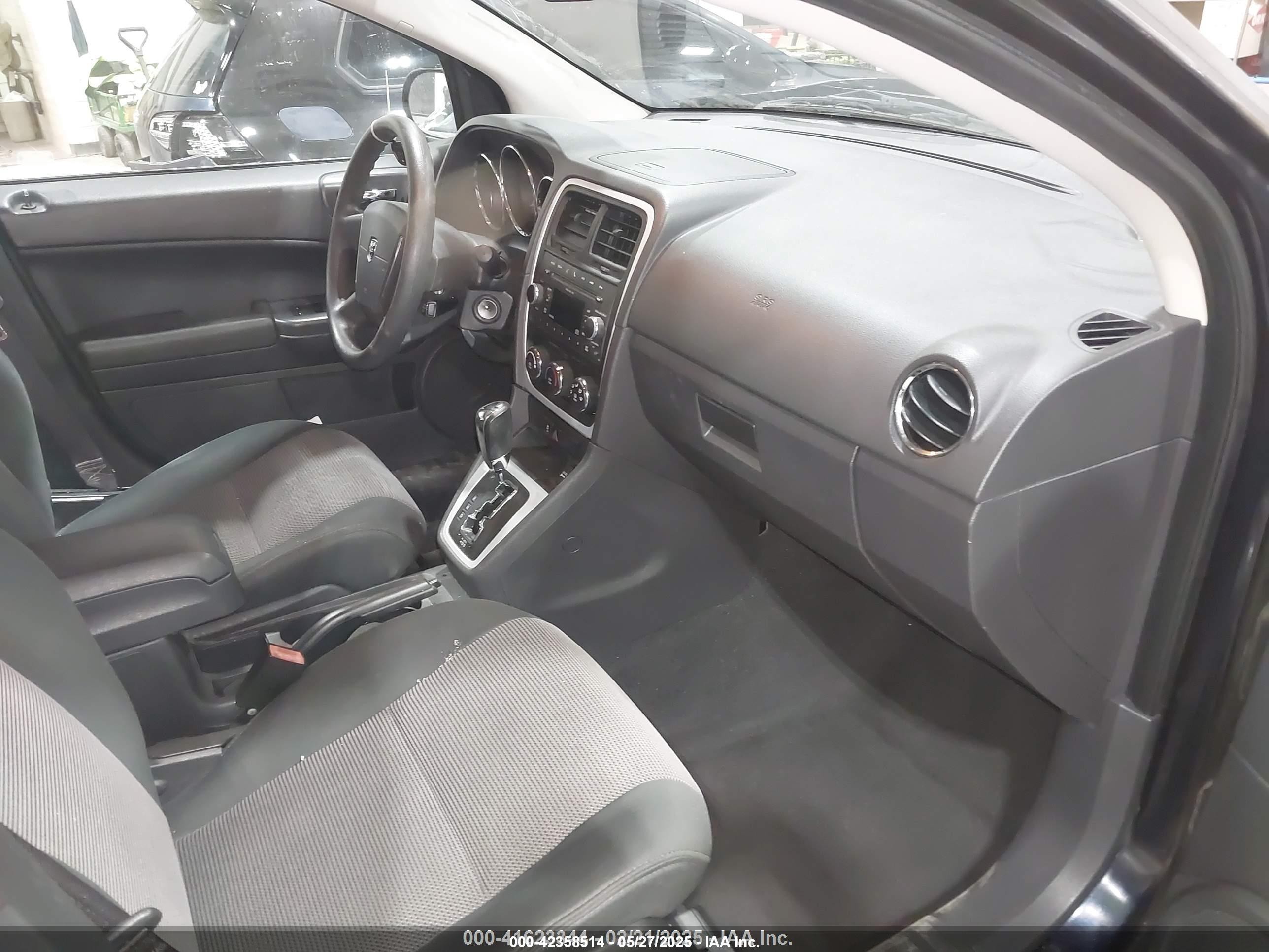 2011 Dodge Caliber Heat Синий vin: 1B3CB5HA2BD132563