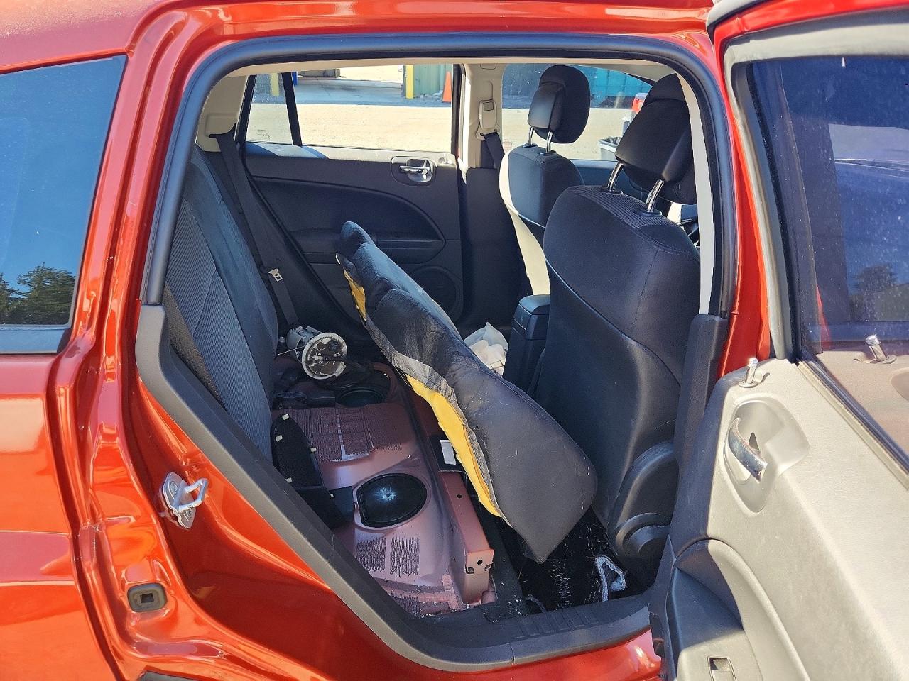 2010 Dodge Caliber Heat Orange vin: 1B3CB5HA9AD615496