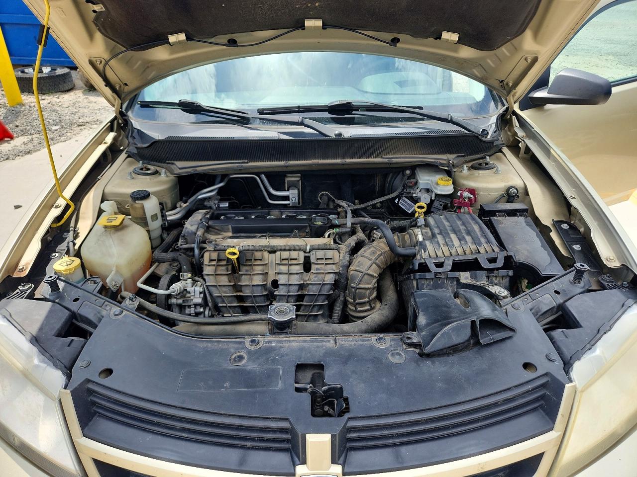 2010 Dodge Avenger Sxt Gold vin: 1B3CC4FB1AN174069