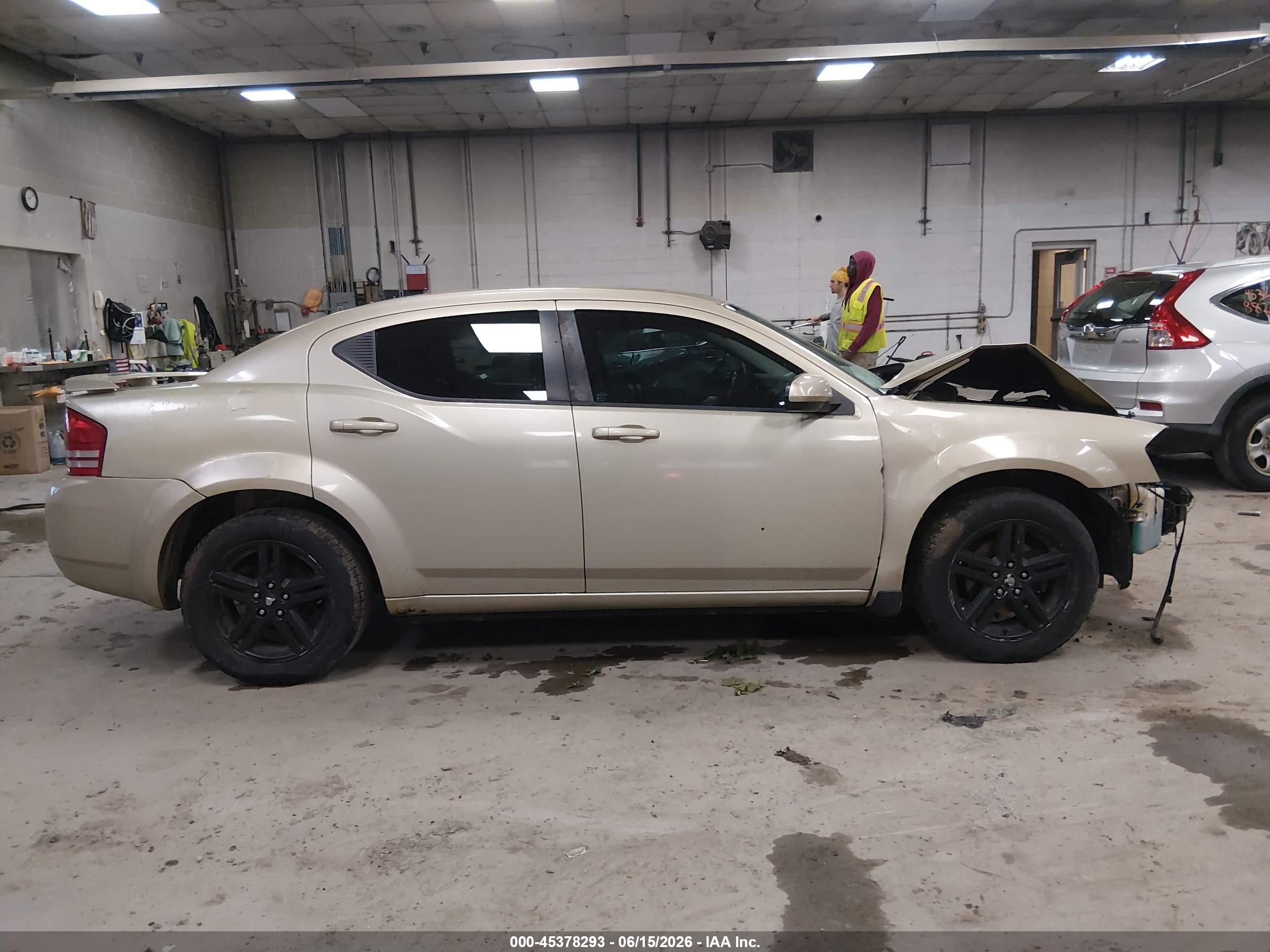 2010 Dodge Avenger R/t Gold vin: 1B3CC5FB0AN218021