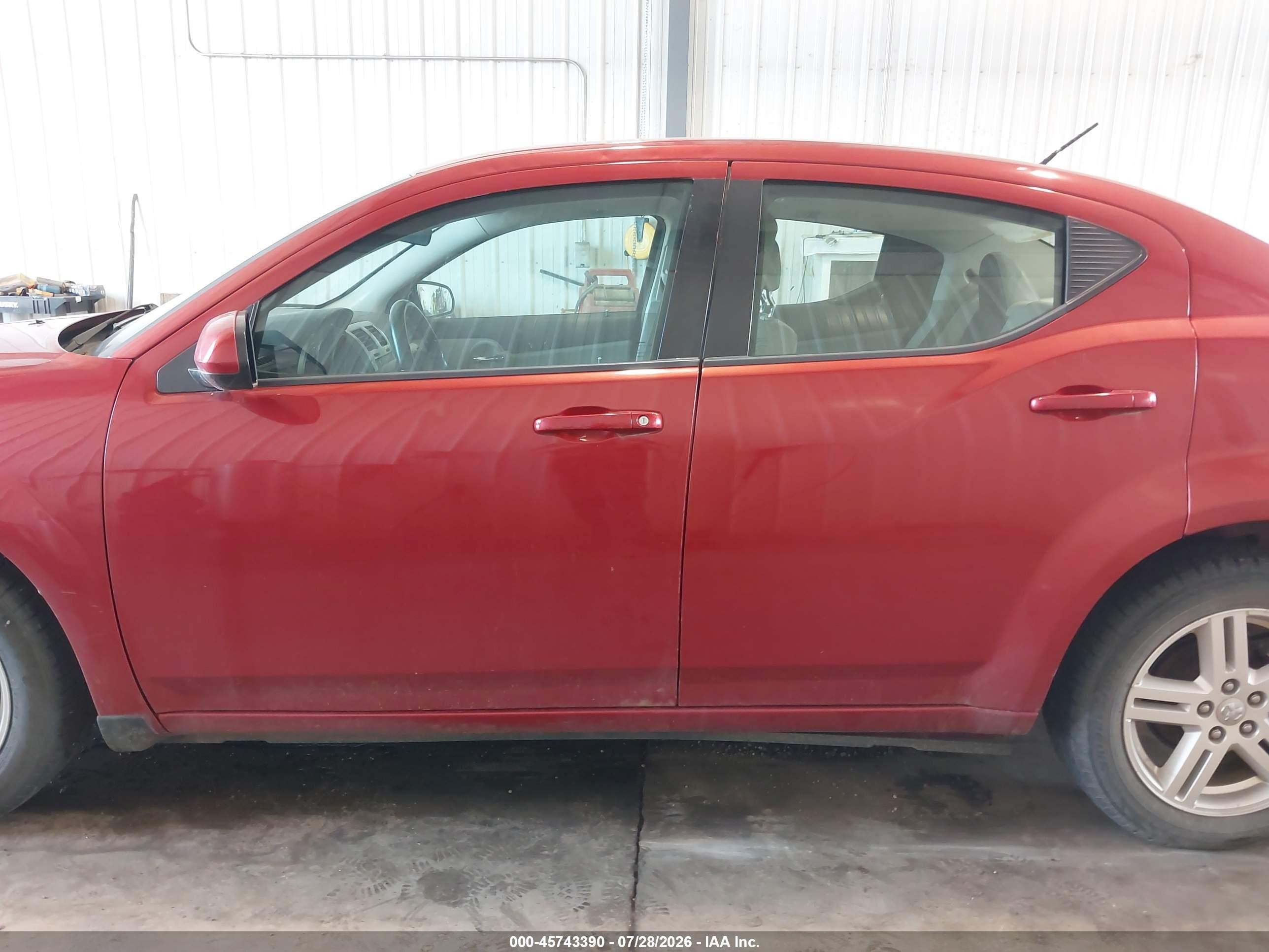 2010 Dodge Avenger R/t Red vin: 1B3CC5FB4AN221505