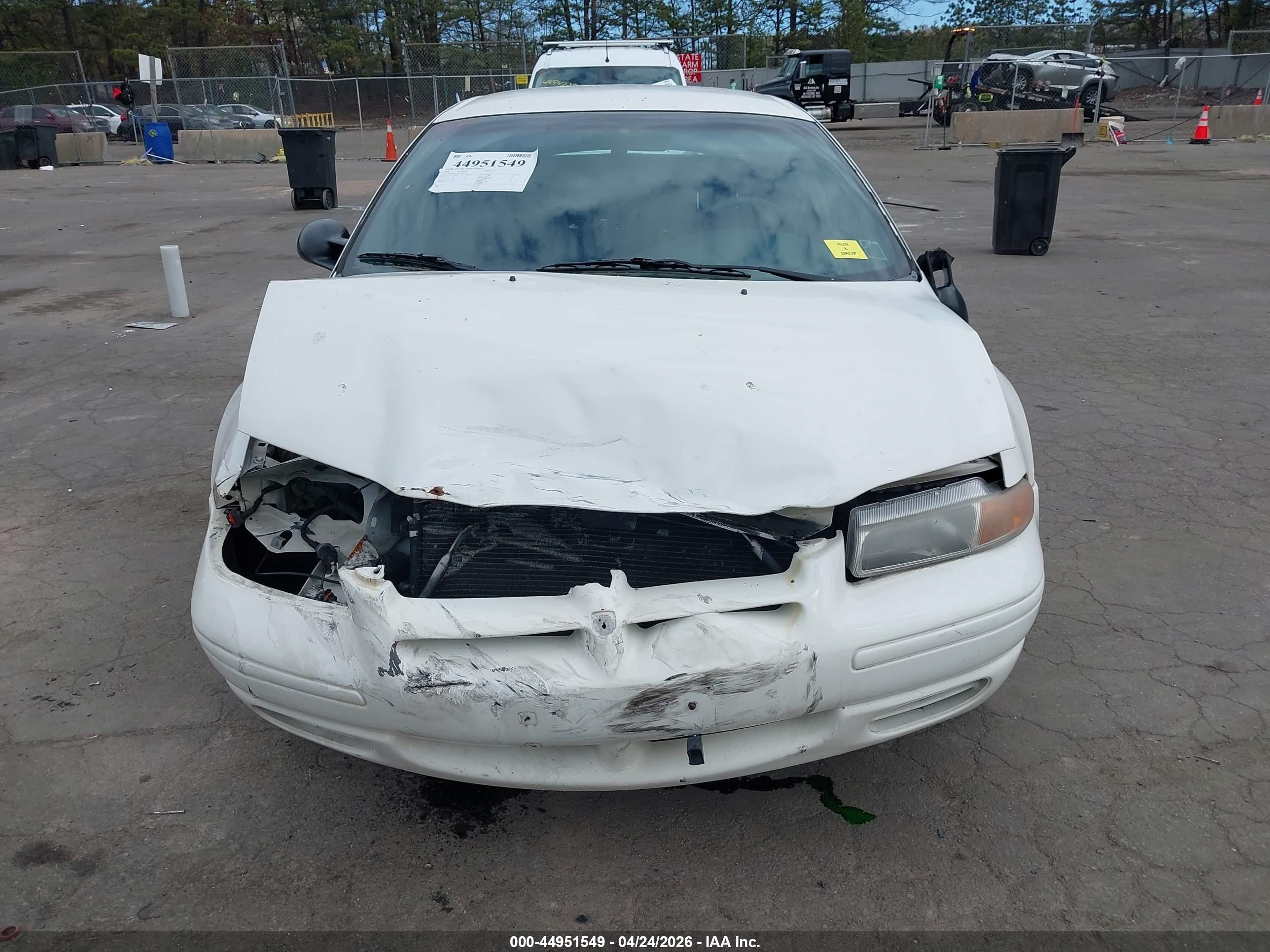 2000 Dodge Stratus Se White vin: 1B3EJ46X0YN104986