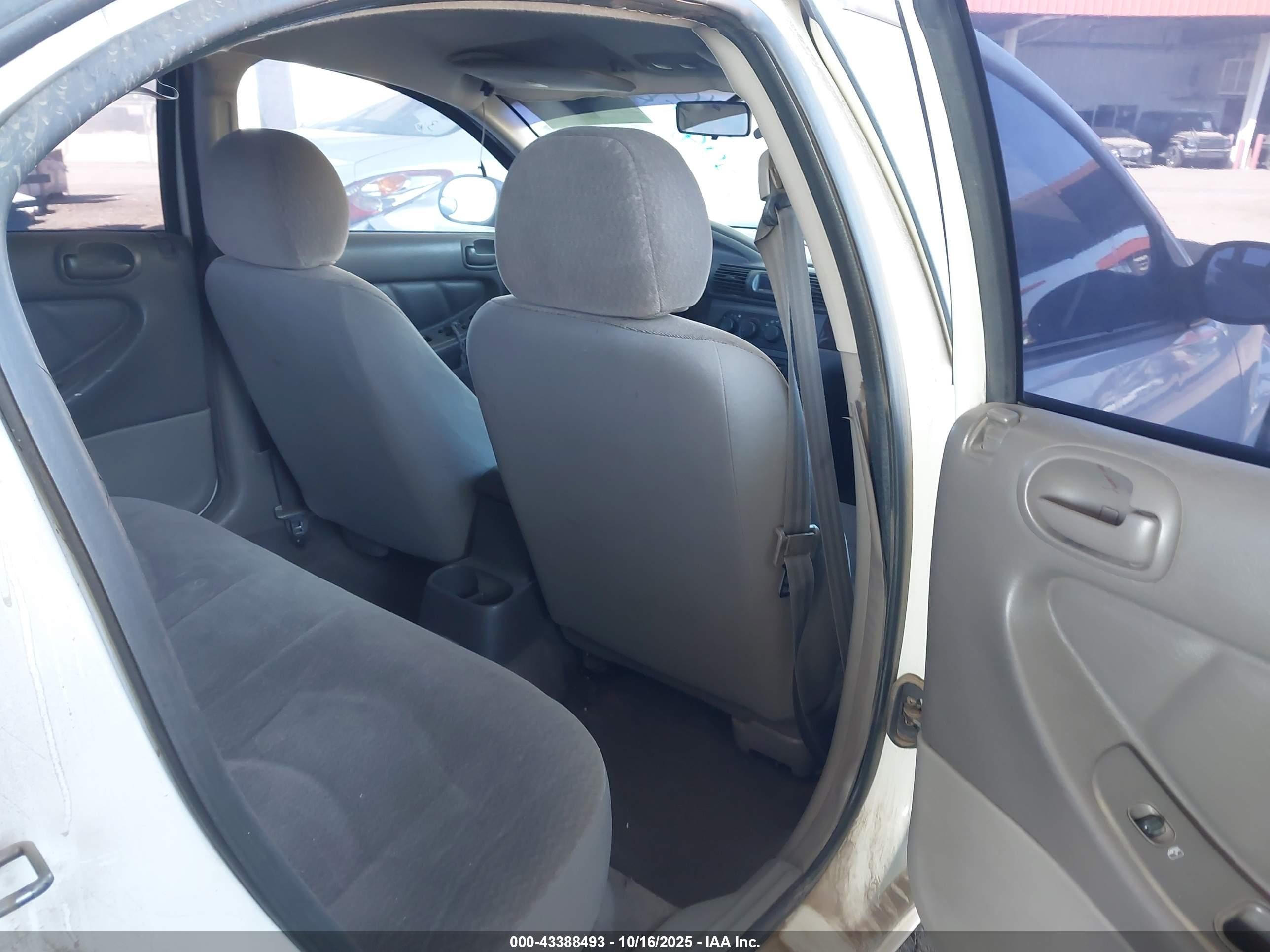 2001 Dodge Stratus Se White vin: 1B3EJ46X91N660798