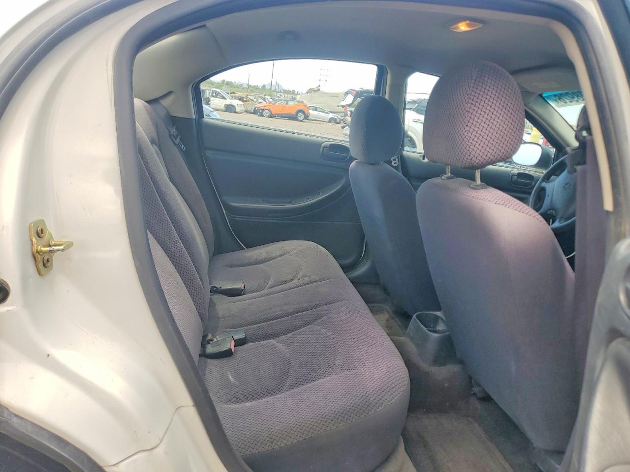 2004 Dodge Stratus Se White vin: 1B3EL36R14N367312