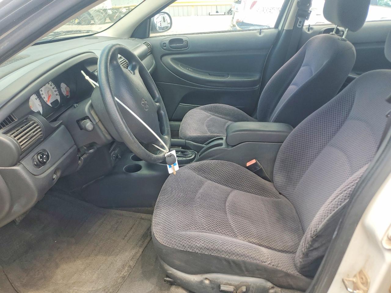 2004 Dodge Stratus Se White vin: 1B3EL36R14N367312