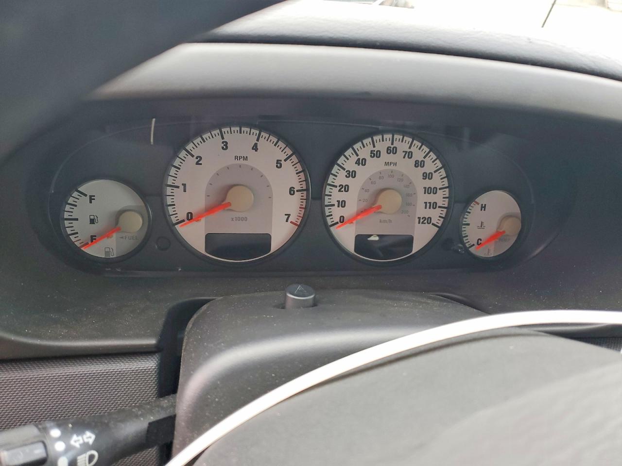 2004 Dodge Stratus Se White vin: 1B3EL36X04N222227