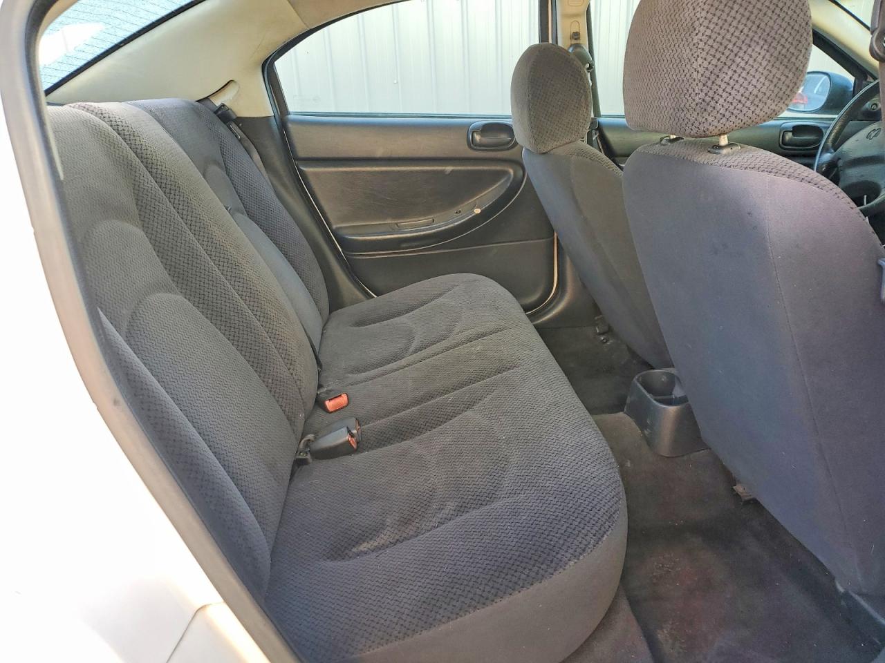 2004 Dodge Stratus Se White vin: 1B3EL36X34N170401